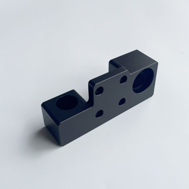 Customized-Precision-Milling-Service-Metal-Machining-Manufacture-Aluminum-CNC-Parts-1