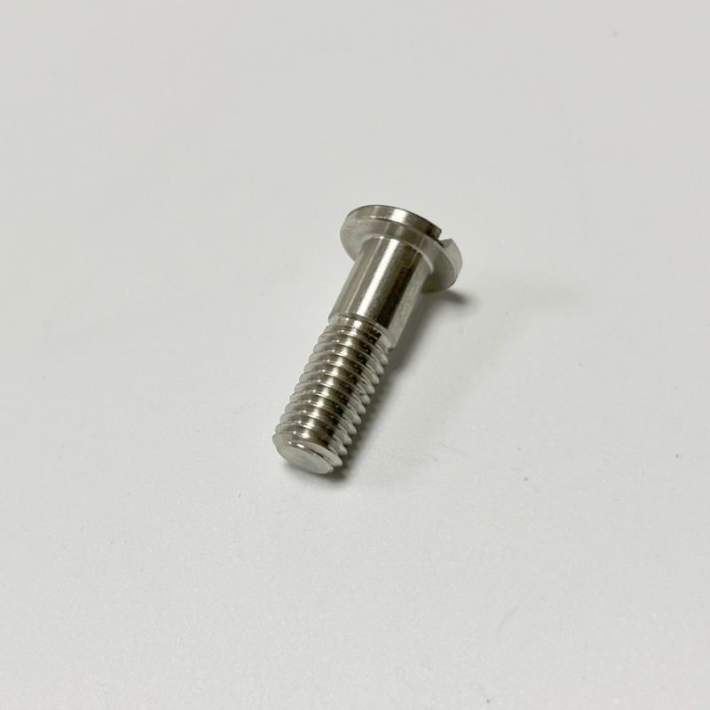 Customized-Drawing-CNC-Turned-Precision-Machining-Hub-Bolt-Fasteners-Aluminum-CNC-Turning-Parts-2