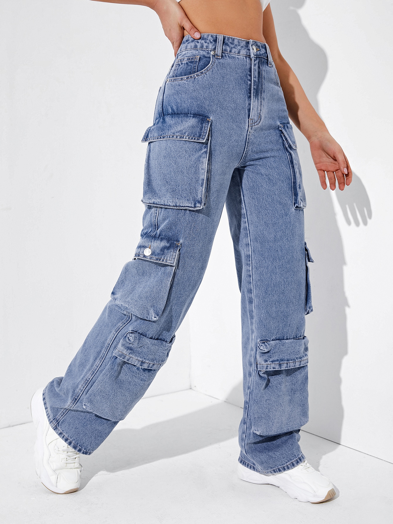 HighWaistedFlapPocketCargoJeans_10040355_details_0