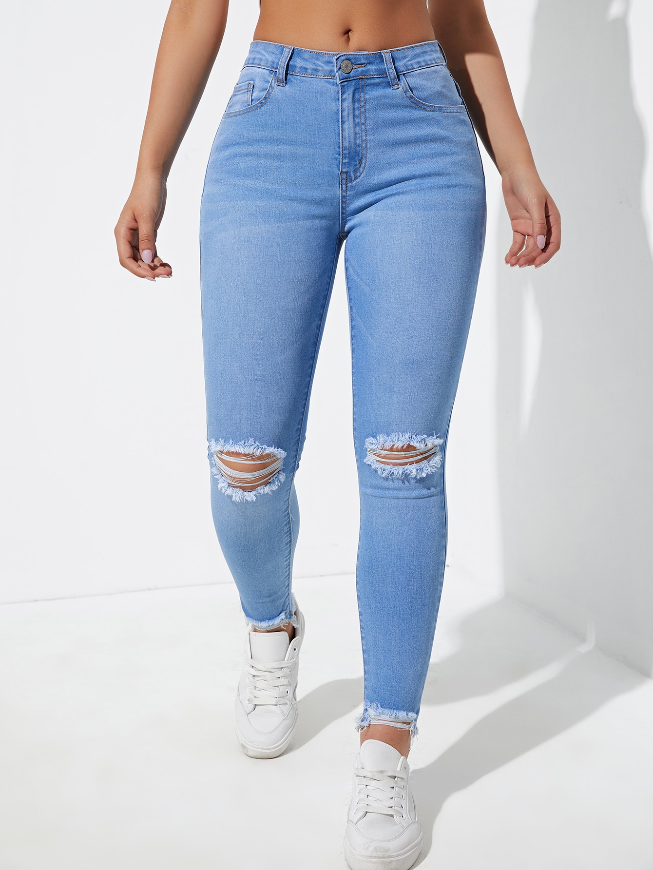 EssnceRippedRawCutSkinnyJeans_10545414_details_0