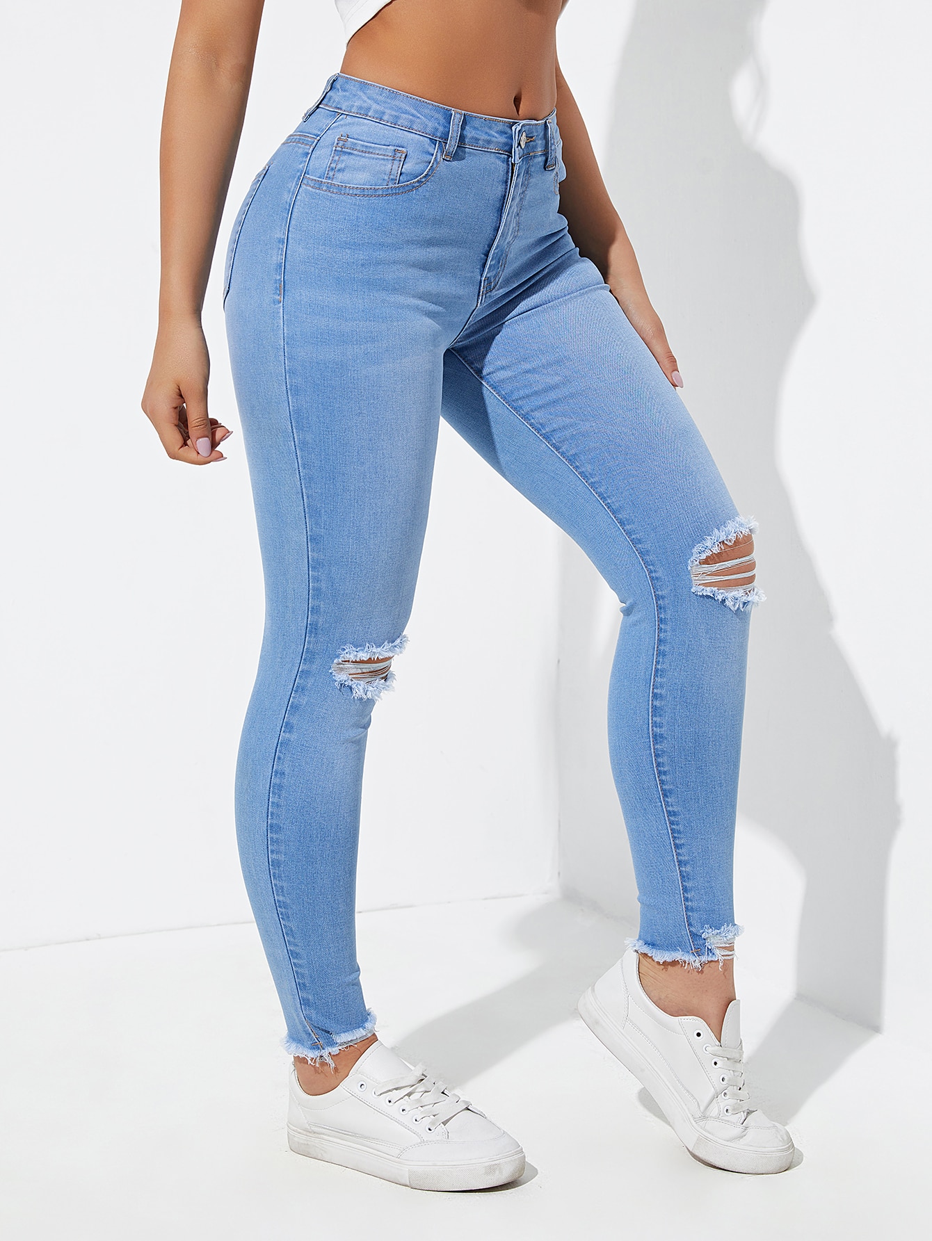 EssnceRippedRawCutSkinnyJeans_10545414_details_5