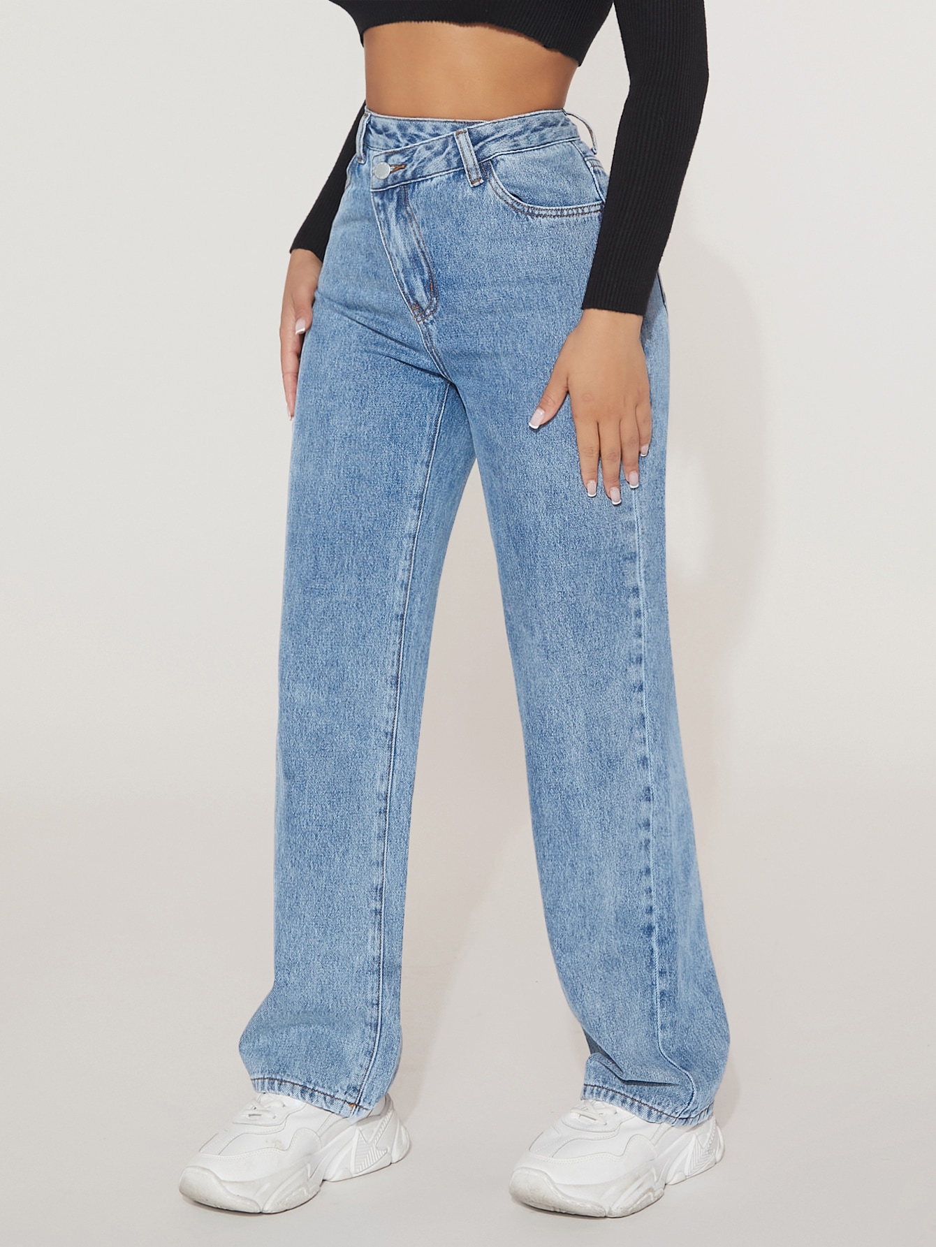 PETITEHighWaistStraightLegJeans_11887018_details_3