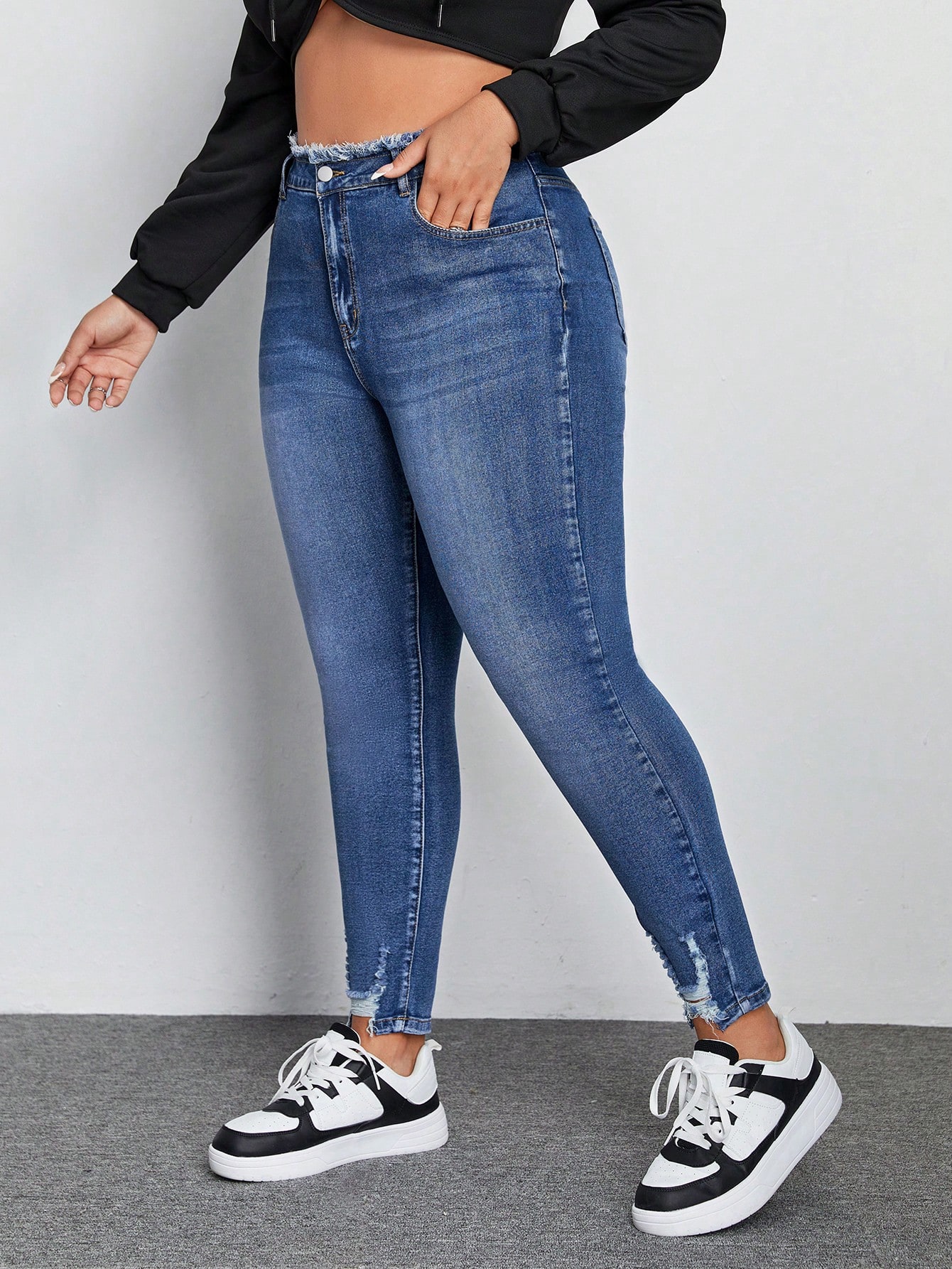 PlusHighWaistRippedRawCutSkinnyJeans_24911021_details_4