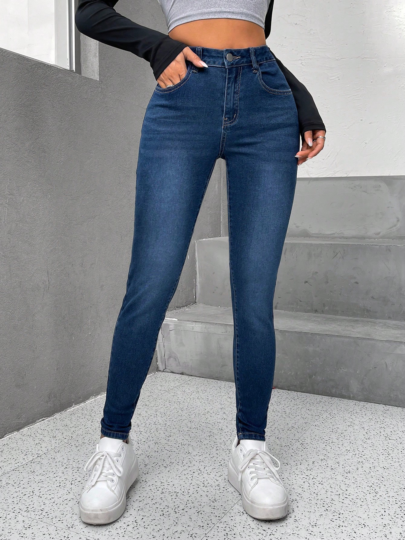 ZipperFlySkinnyJeans_24911176_details_0