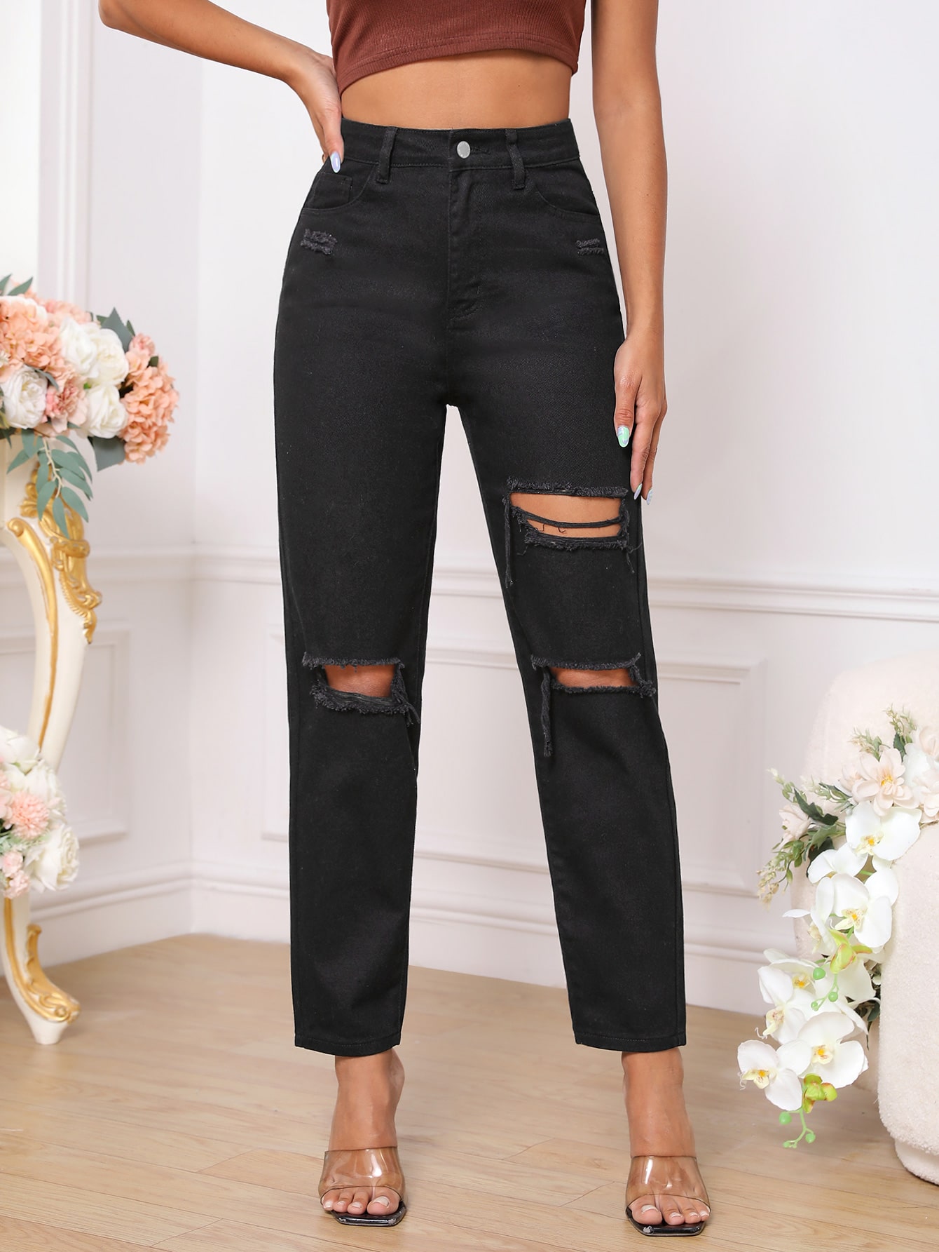 EZwearHighWaistRippedTaperedJeansWithoutBelt_13138659_details_0