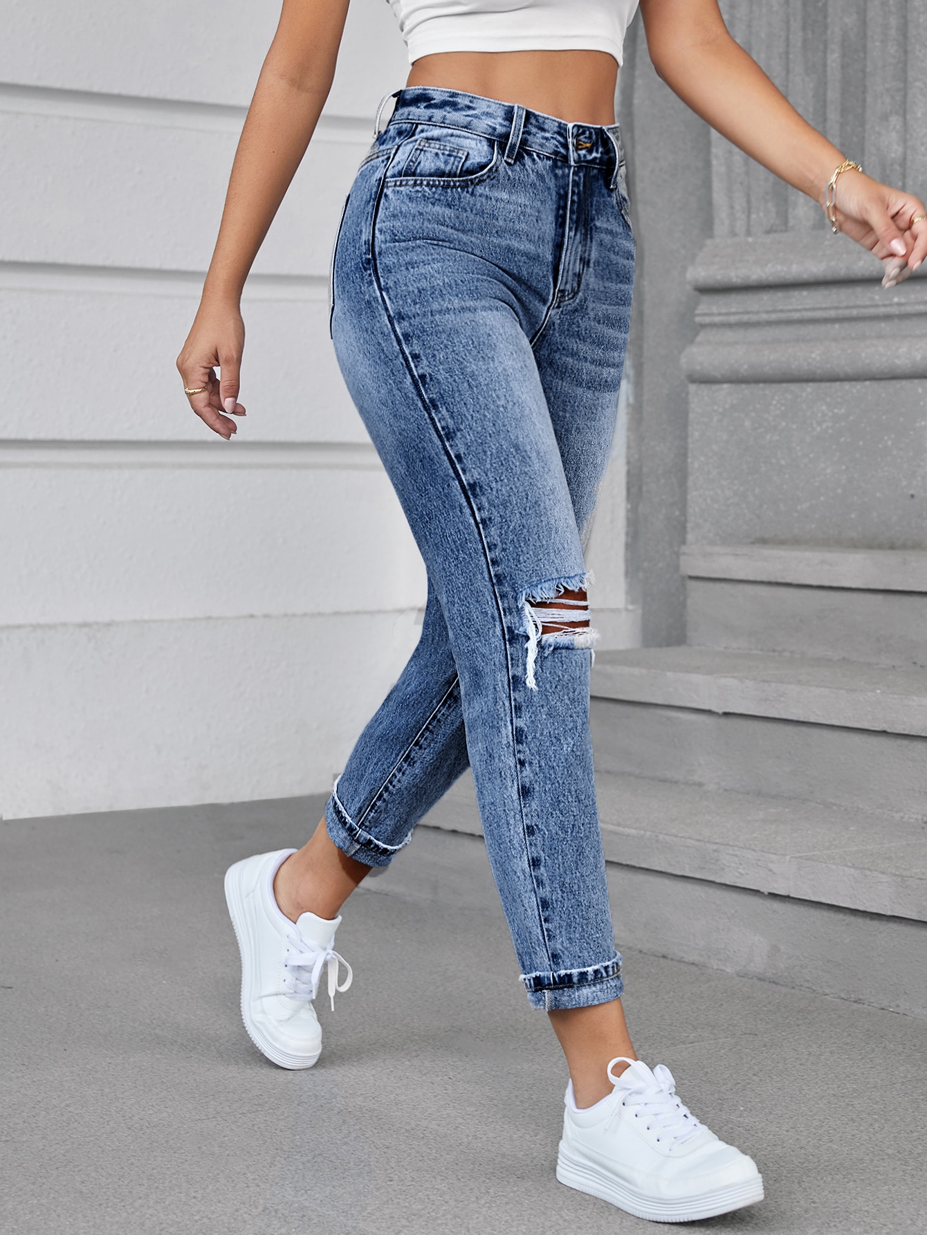 EZwearHighWaistRippedTaperedJeansWithoutBelt_11569715_details_3