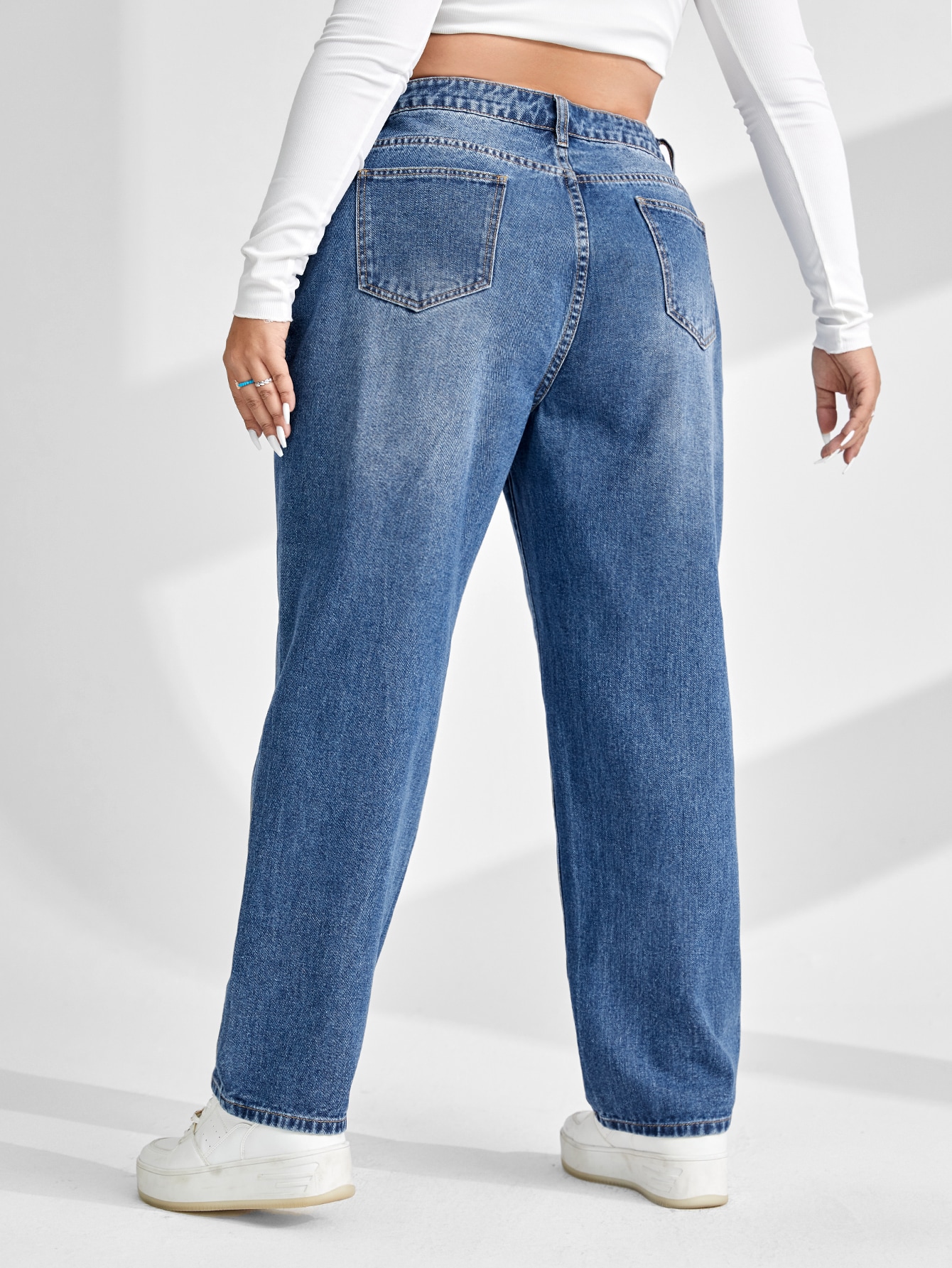 EZwearPlusHighWaistMomFitJeans_11575420_details_1