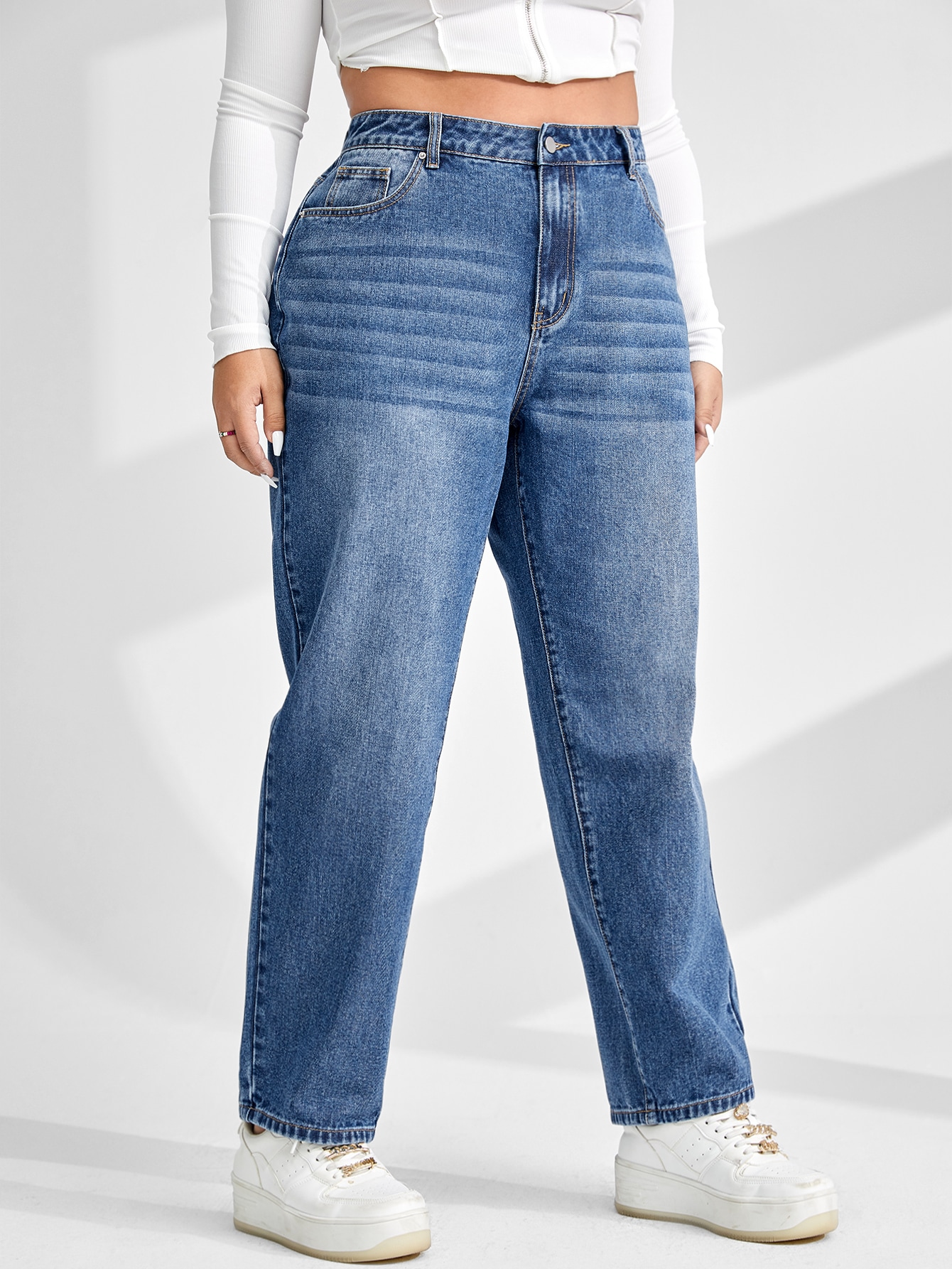 EZwearPlusHighWaistMomFitJeans_11575420_details_2