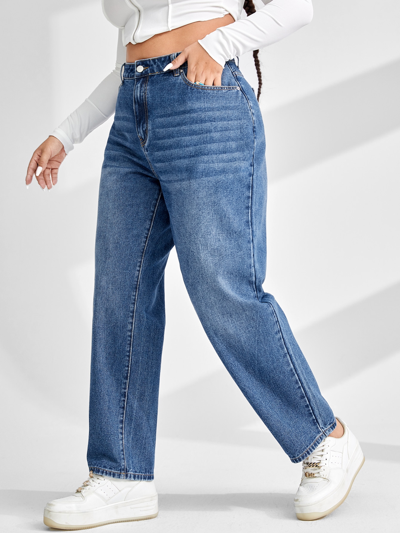 EZwearPlusHighWaistMomFitJeans_11575420_details_3