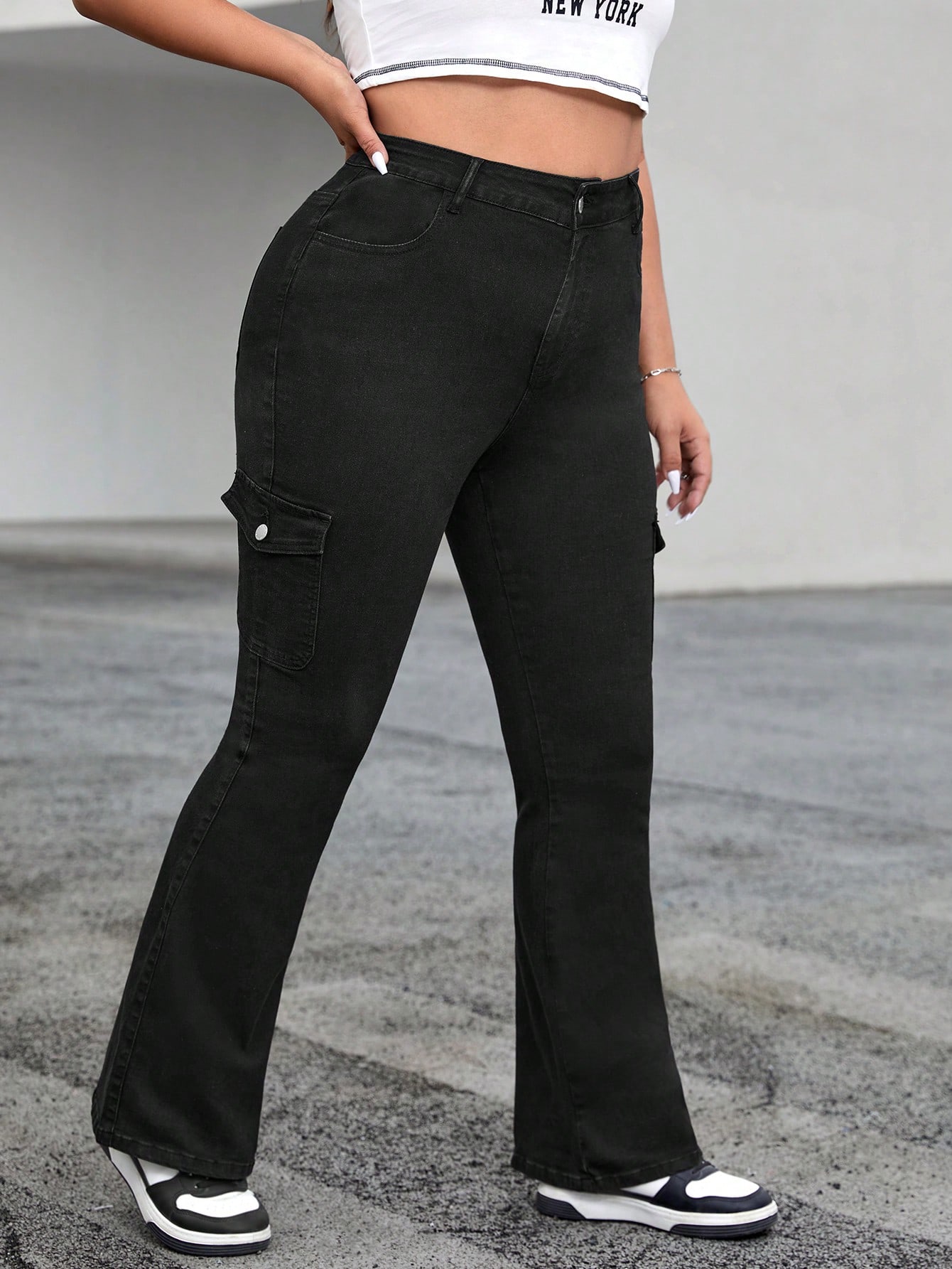 EZwearPlusFlapPocketSideFlareLegJeans_15170633_details_3