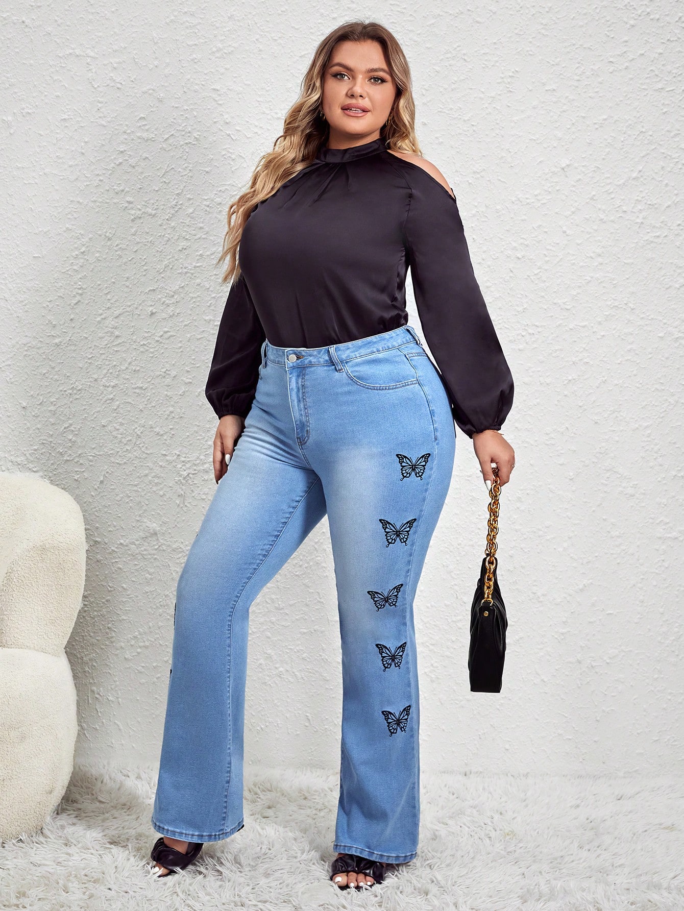 EssncePlusButterflyPrintFlareLegJeans_19830159_details_3