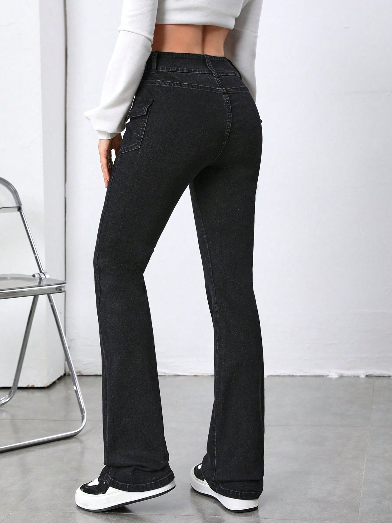 EZwearFlapPocketSideFlareLegJeans_23683357_details_1