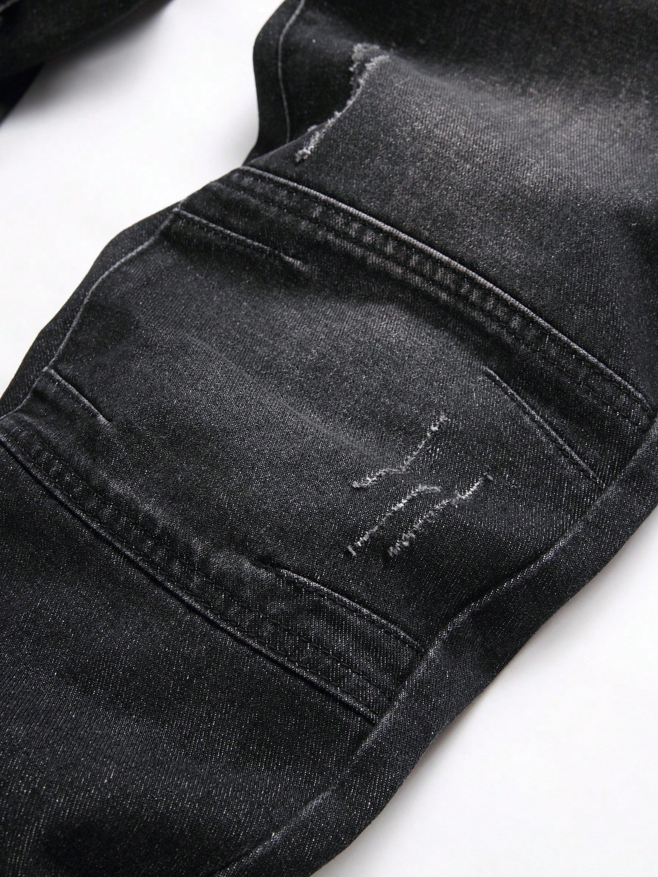 MenCatScratchSkinnyJeans_23591986_details_4