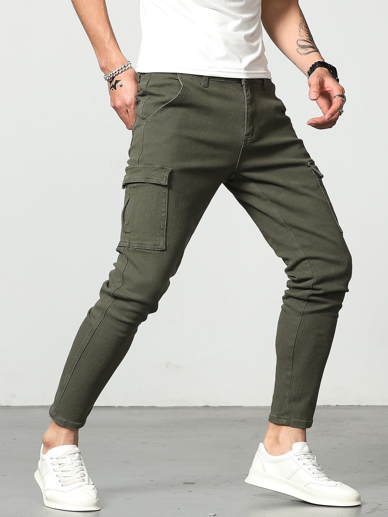 ManfinityLEGNDMenCottonFlapPocketSideCargoJeans_12705191_details_0