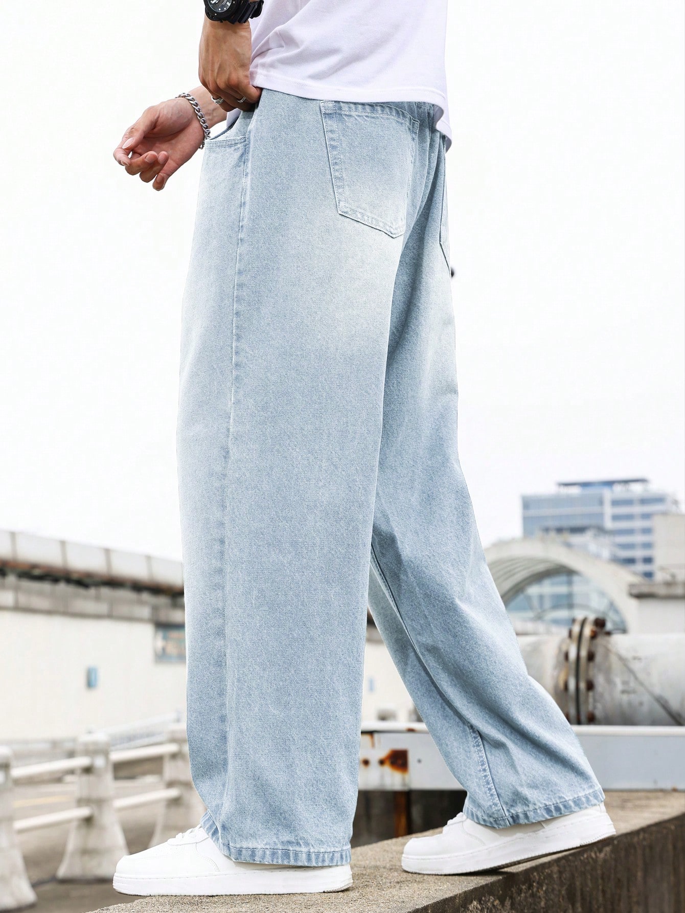 MenSlantPocketStraightLegJeans_24198909_details_3