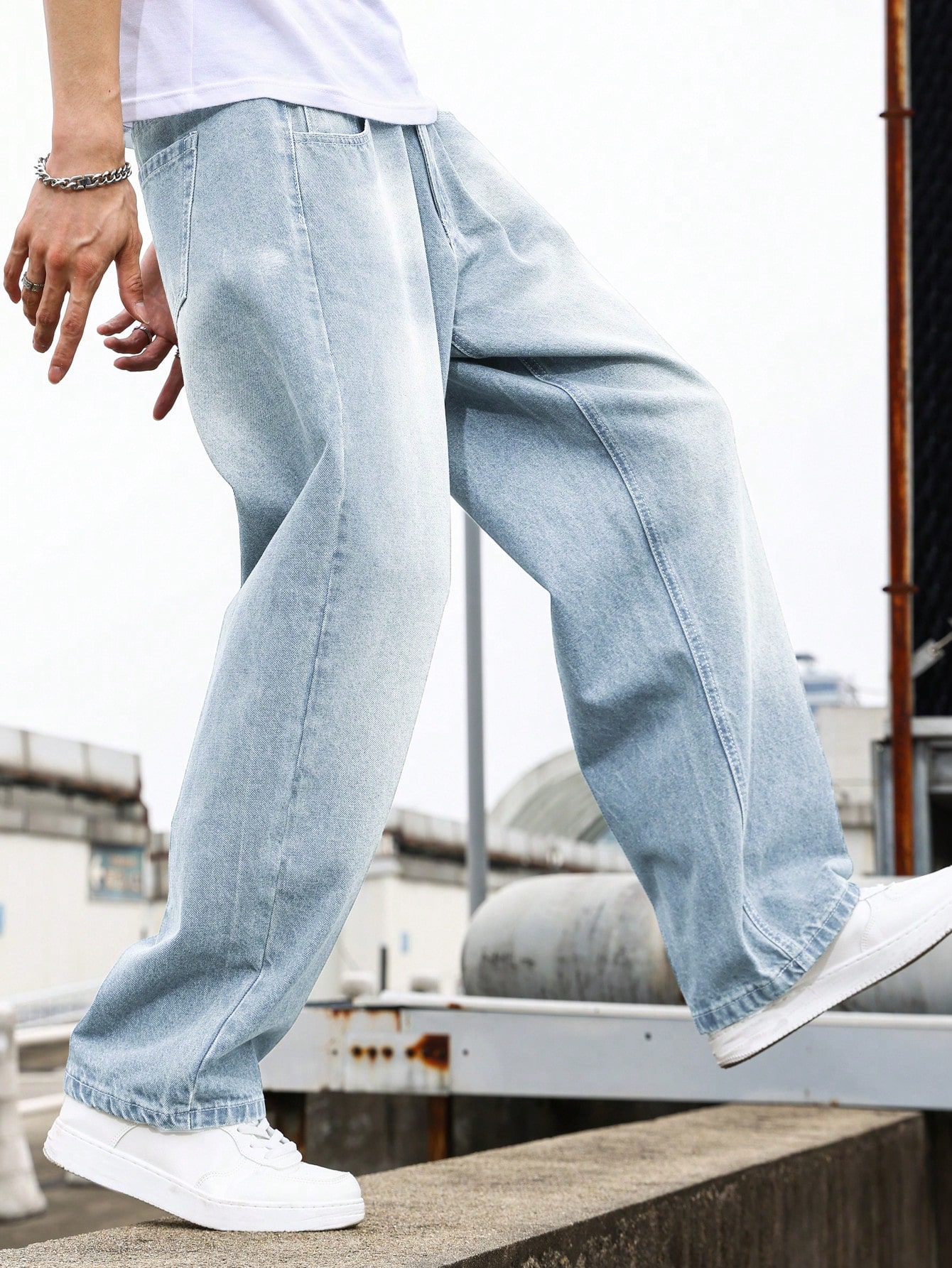 MenSlantPocketStraightLegJeans_24198909_details_4