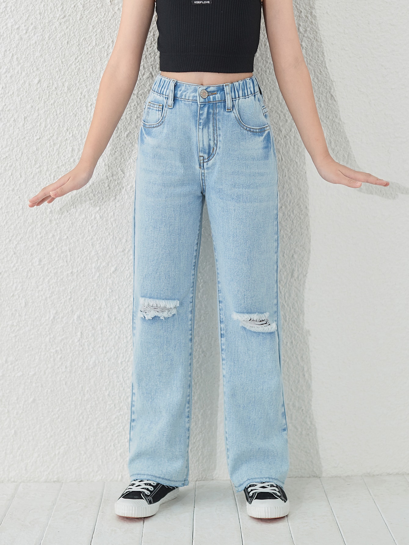 GirlsRippedStraightLegJeans_11234331_details_0