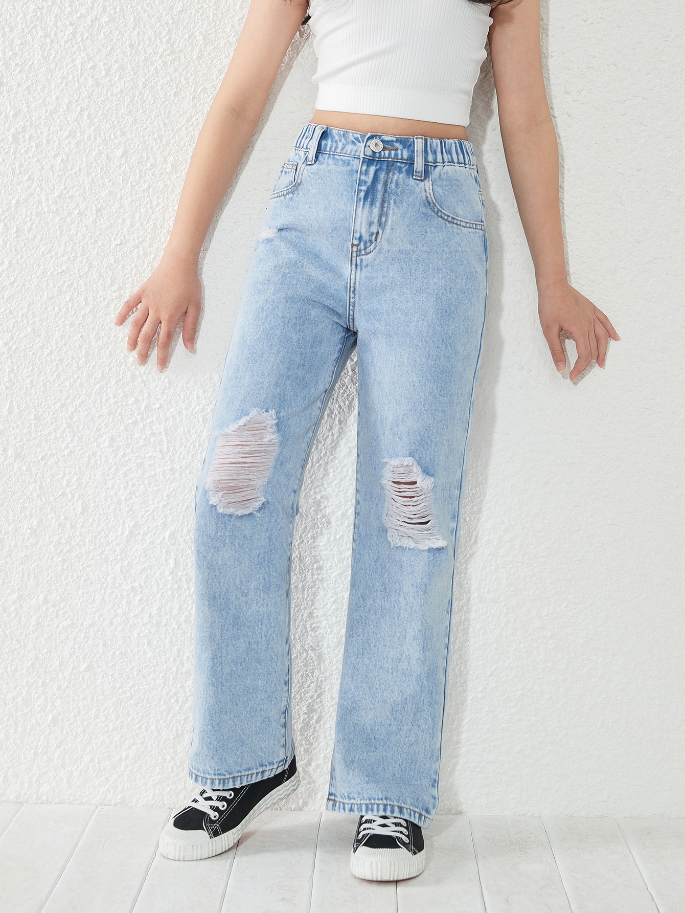 GirlsRippedStraightLegJeans_13231504_details_4