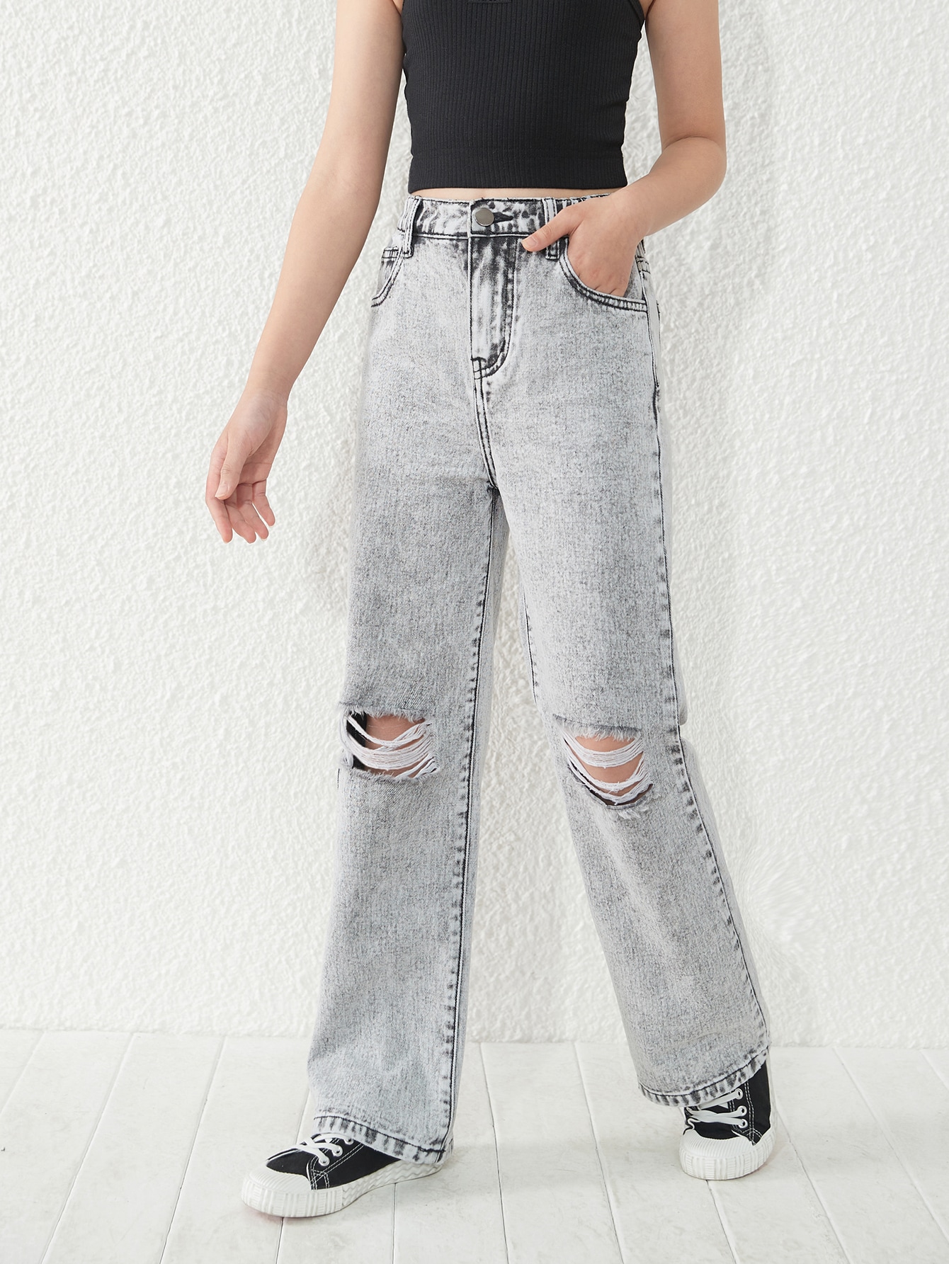 GirlsRippedStraightLegJeans_13242315_details_2