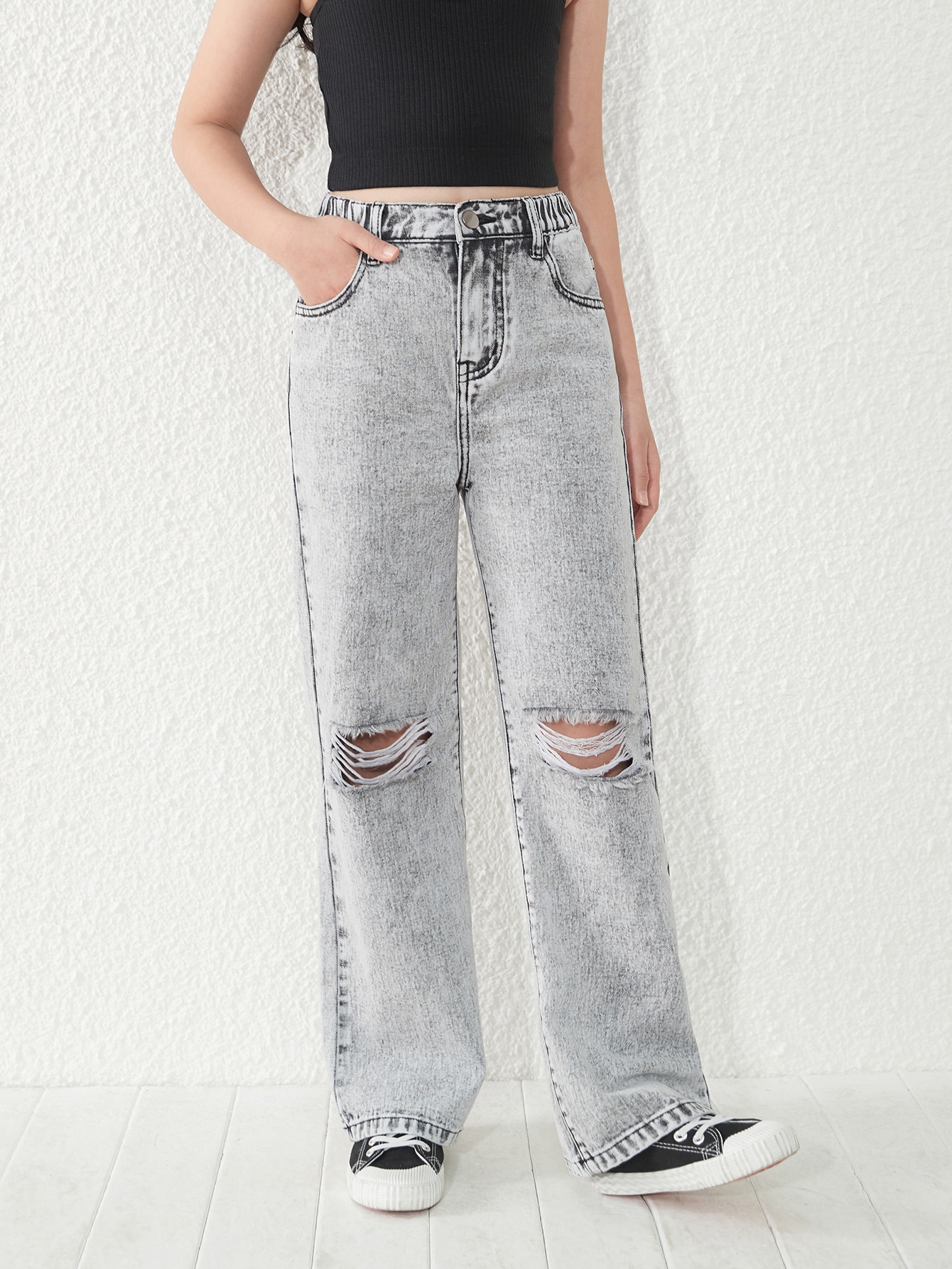 GirlsRippedStraightLegJeans_13242315_details_4