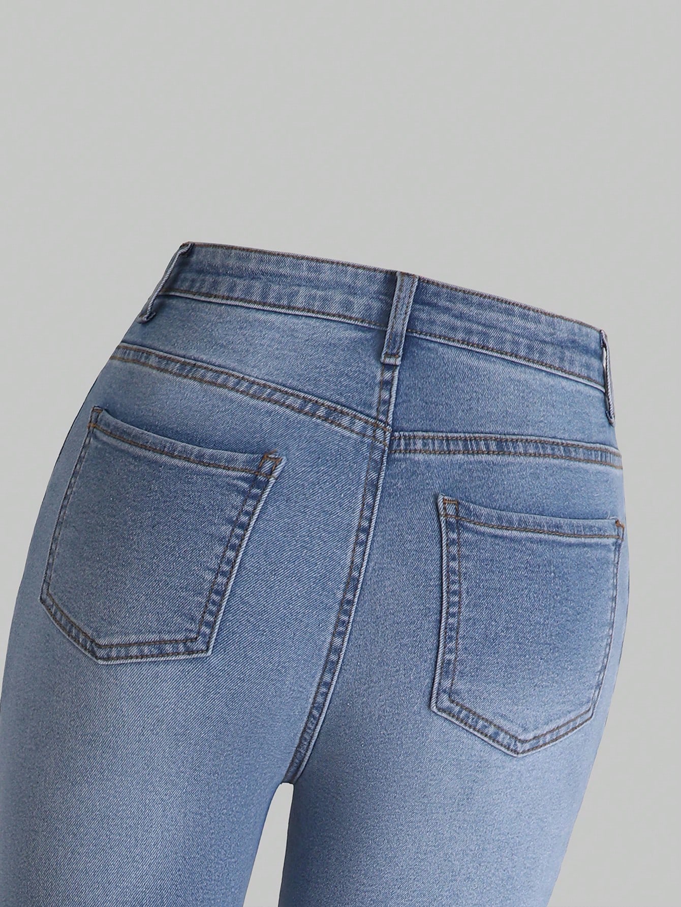 TeenGirlRippedFlareLegJeans_24740173_details_3