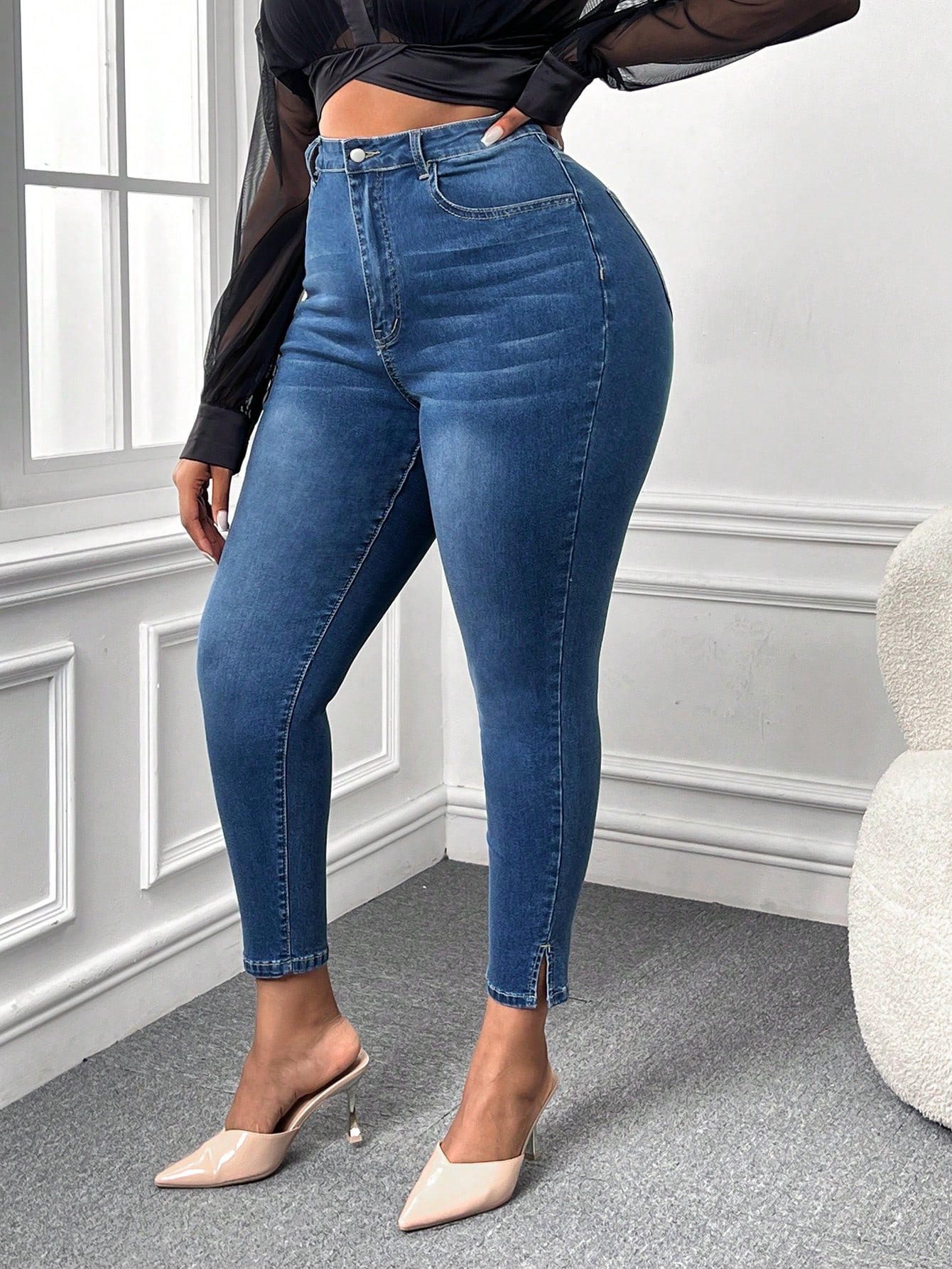 PlusSplitHemSkinnyJeans_22519427