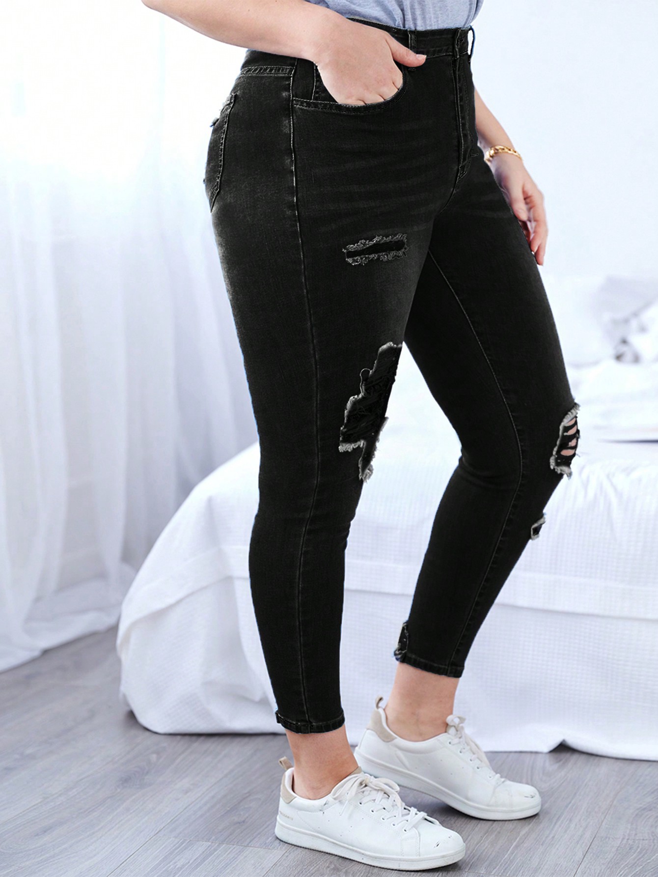 EMERYROSEPlusRippedSkinnyJeans_23703807_details_3