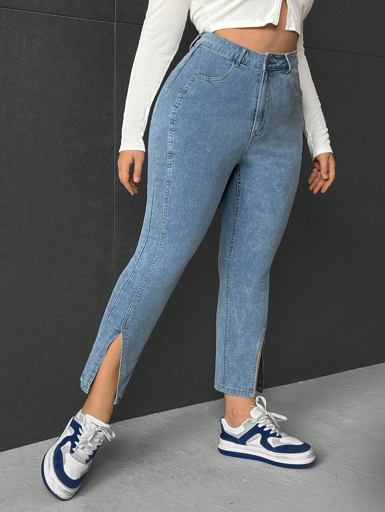 PlusSplitHemSkinnyJeans_21766412_details_3