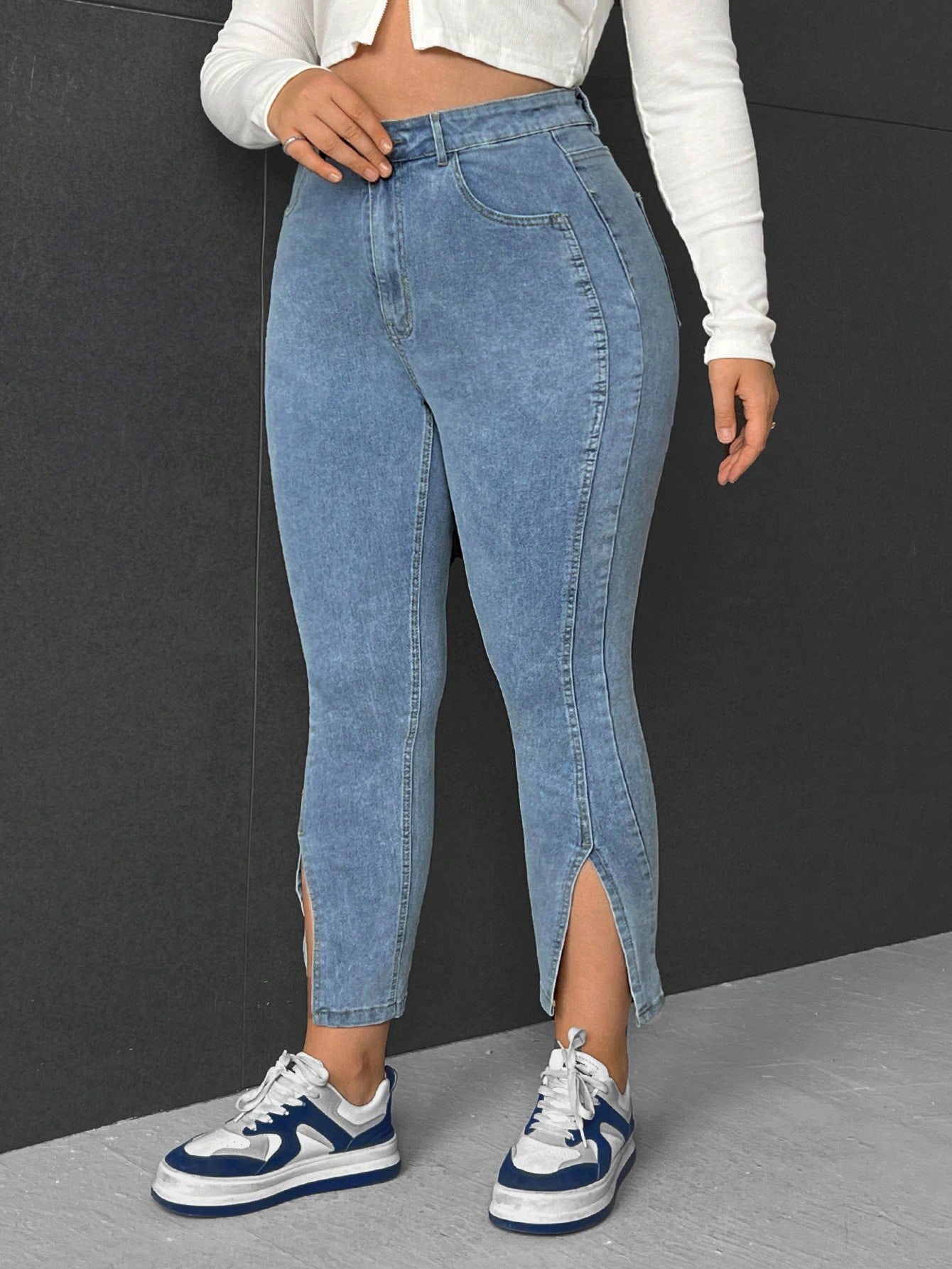 PlusSplitHemSkinnyJeans_21766412_details_4