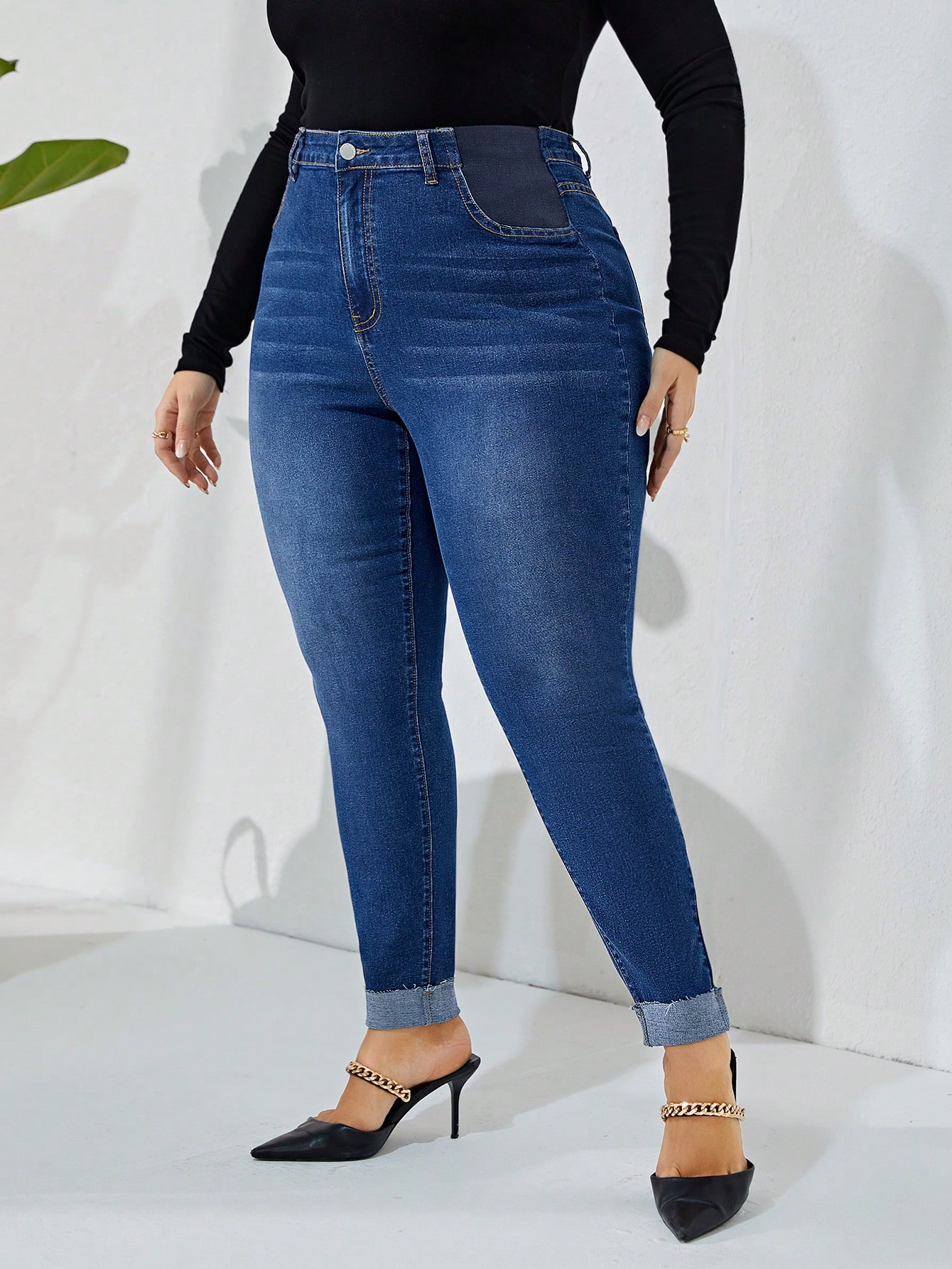 PrivéPlusRollUpHemSkinnyJeans_22704513_details_1