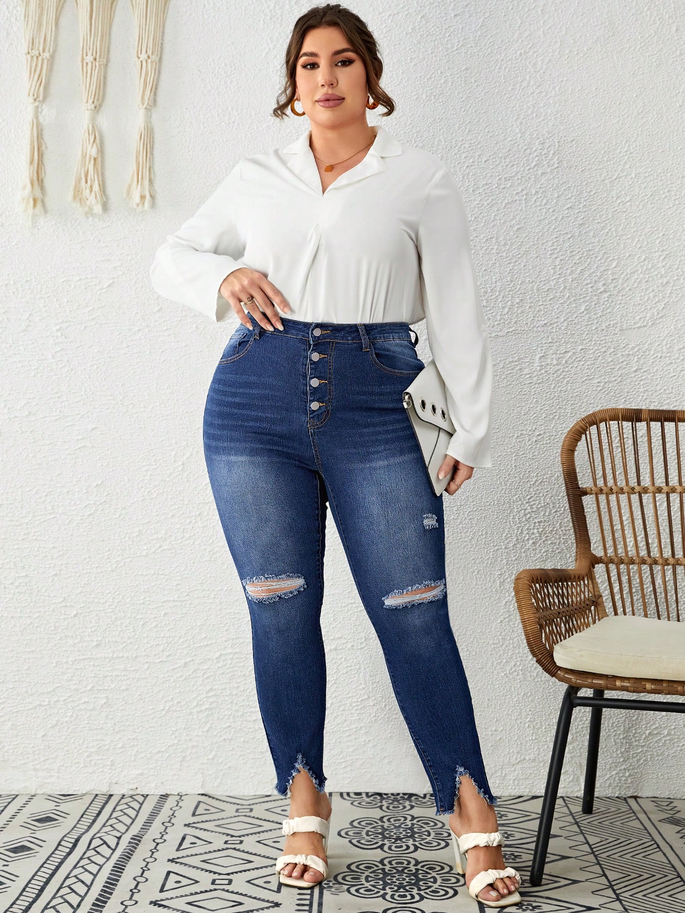 LUNEPlusButtonFlyRippedRawCutSplitHemSkinnyJeans_23297105_details_0