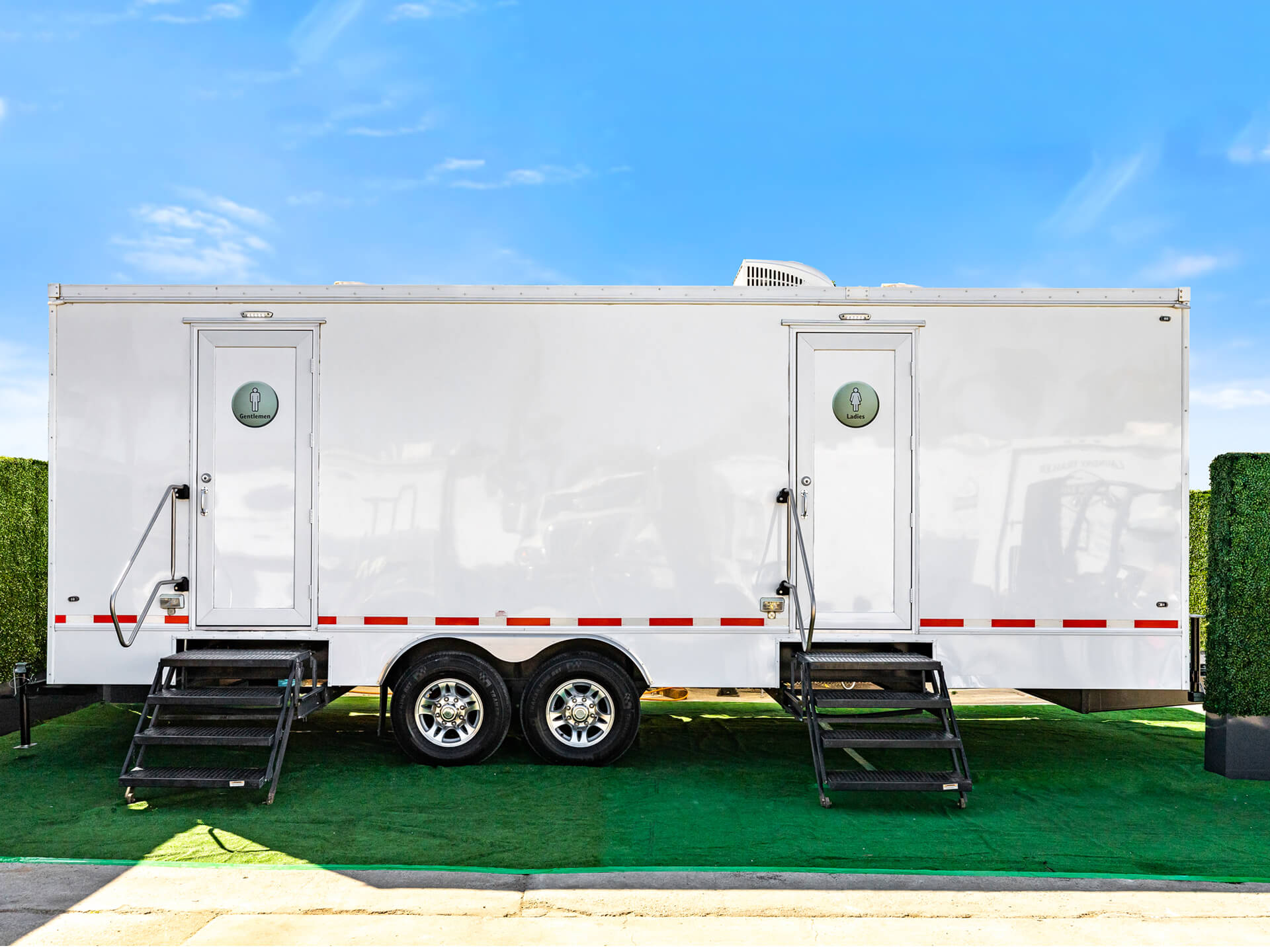 1-RestroomTrailers-1713257679856