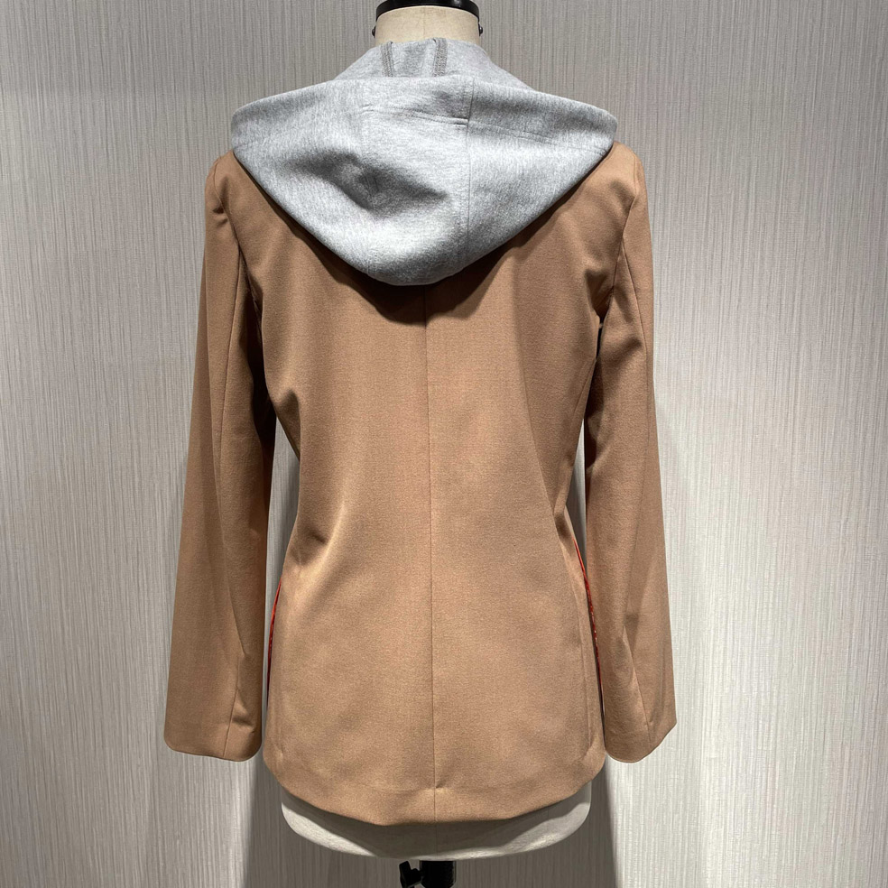 Coat006-1