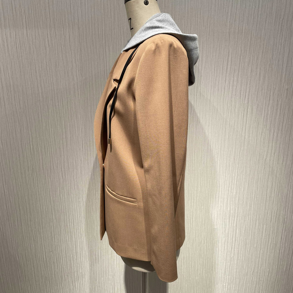 Coat006-2