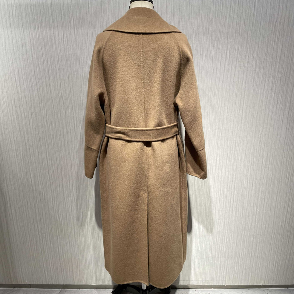 Coat012-1