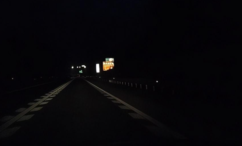 夜间