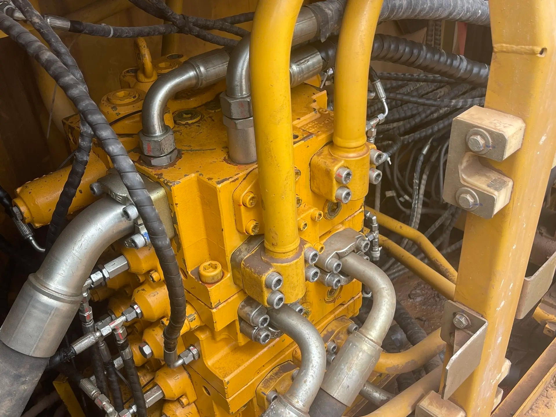 o4eyafx6wfhaibfaired4qfgqawia0aubarfm7_tplv-dy-aweme-images_q75-5