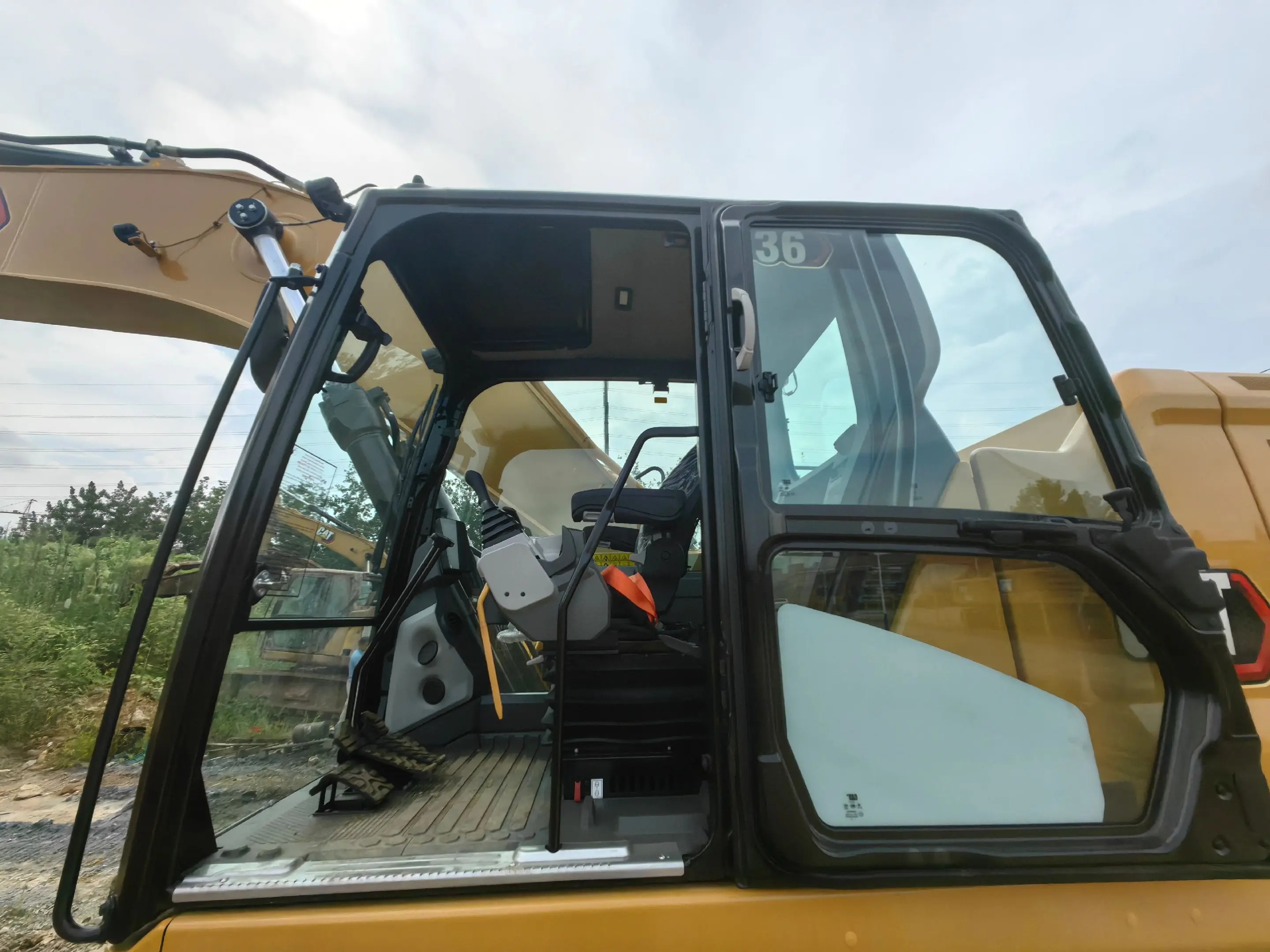 o4ho1a35ueauhiiodeifeewmrxran1ec9abwaf_tplv-dy-aweme-images_q75-8