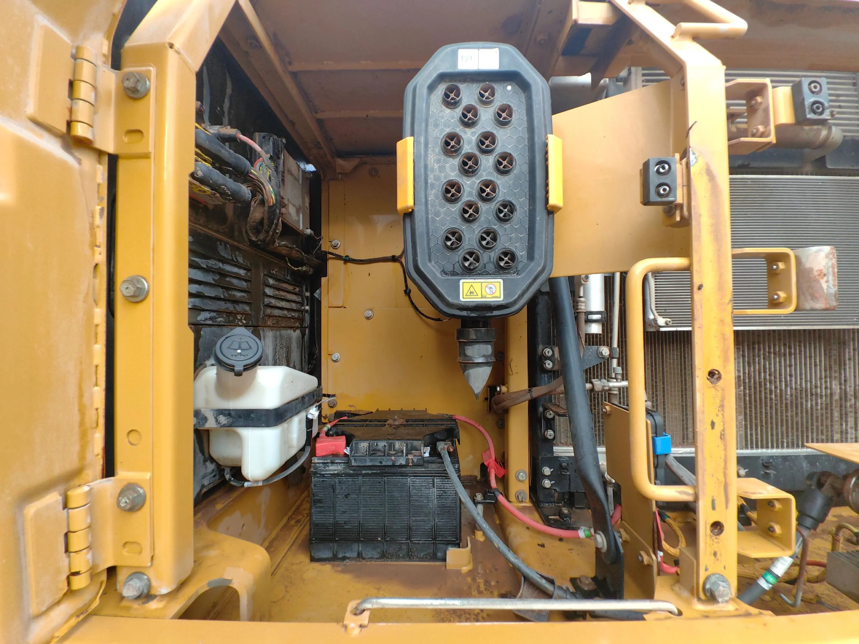 oqvamdie8ebhe3aakqawpdijoyig9jmenaxrjc_tplv-dy-aweme-images_q75-6