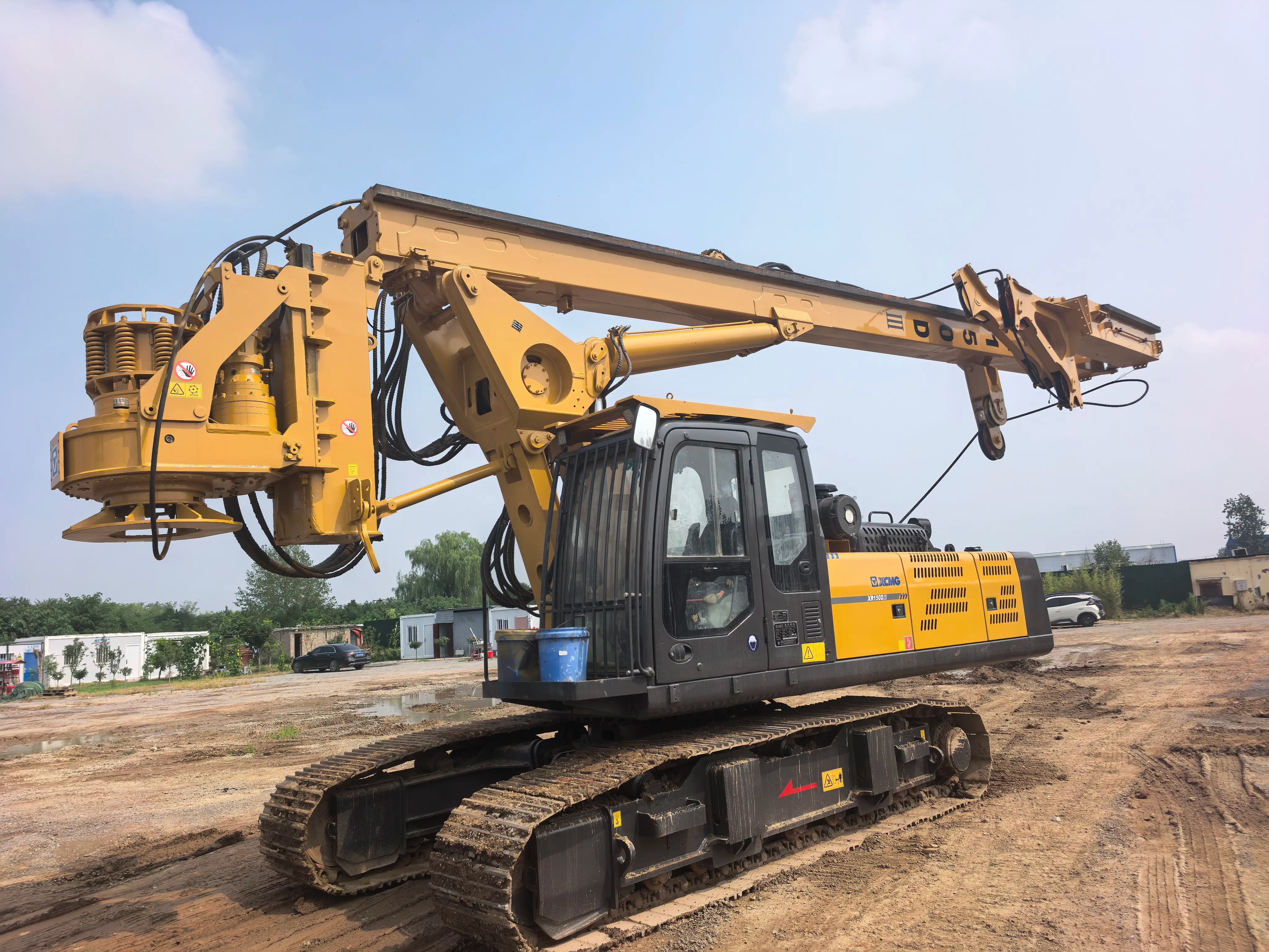 ouastrvpdqeuge7bamfacuvrgcfmoaaieggjnn_tplv-dy-aweme-images_q75