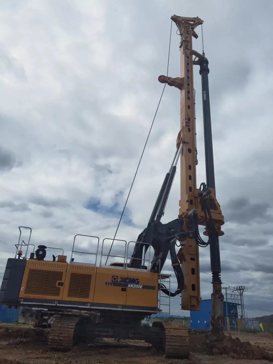 ow94eoi9a0ev0suieabainb8ez0w8eaaahiifx_tplv-dy-aweme-images_q75-1