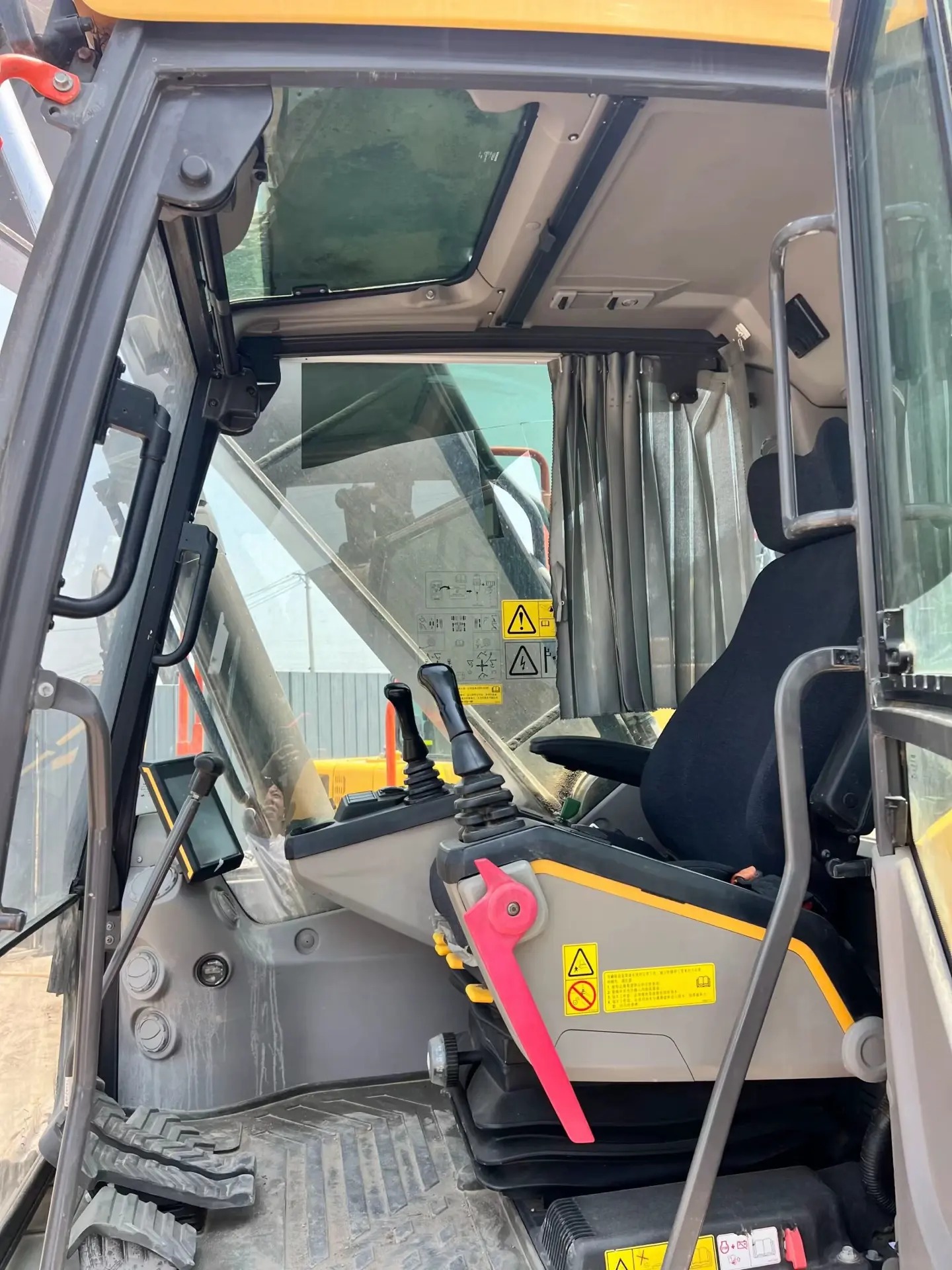 o4e2eam9ce1haryeioywvjb8i5faaepadia2am_tplv-dy-aweme-images_q75-4