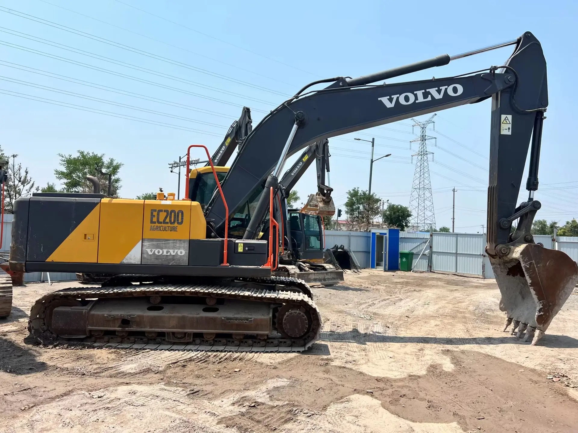 o4e2eam9ce1haryeioywvjb8i5faaepadia2am_tplv-dy-aweme-images_q75