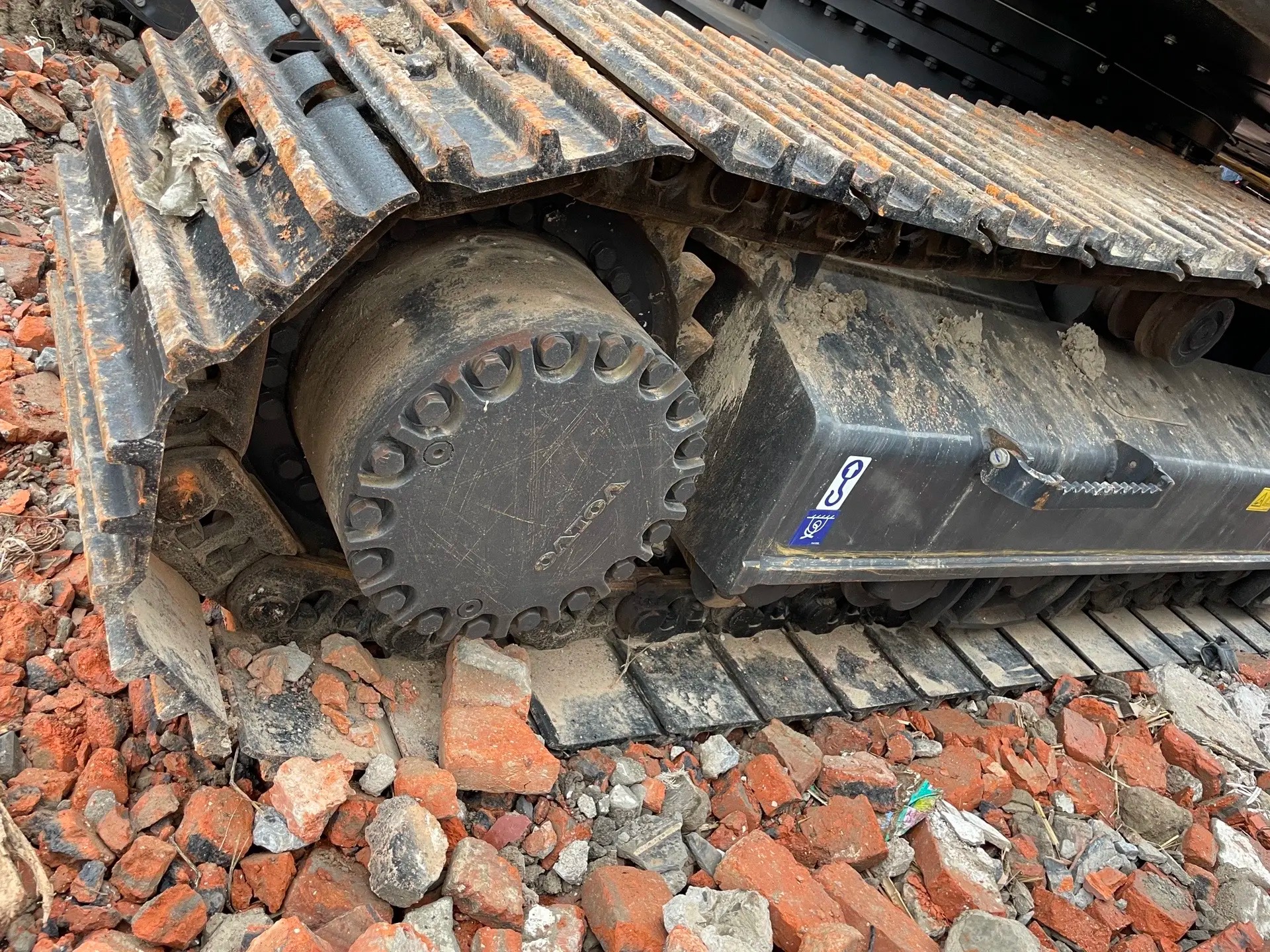 o83gaa3e9ctf1dderga0eia9eadmiqd0hb0afc_tplv-dy-aweme-images_q75-7