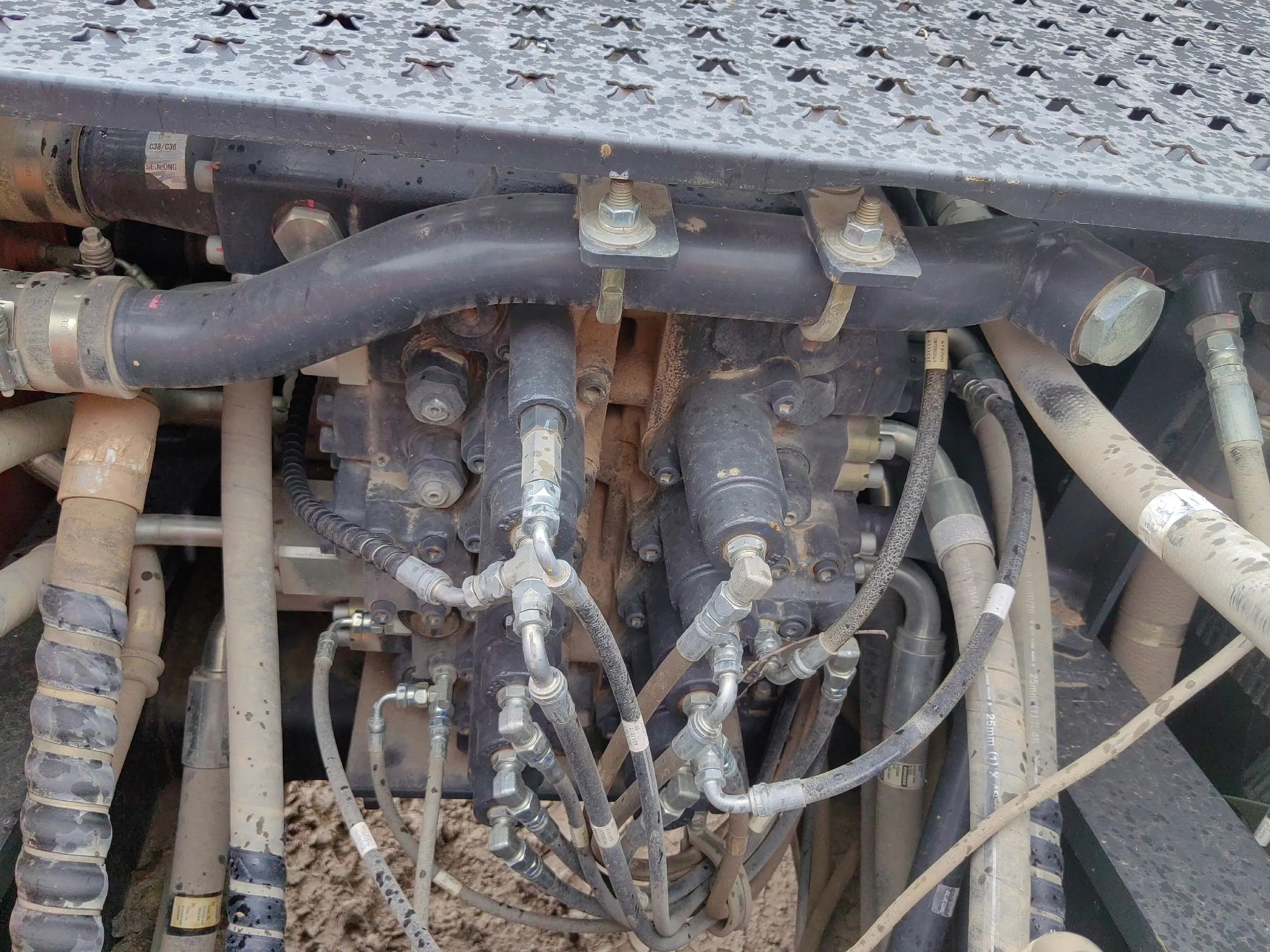 o0fcfxdffa8f38voa2c6ai8dvpziqiafaifl6e_tplv-dy-aweme-images_q75-4