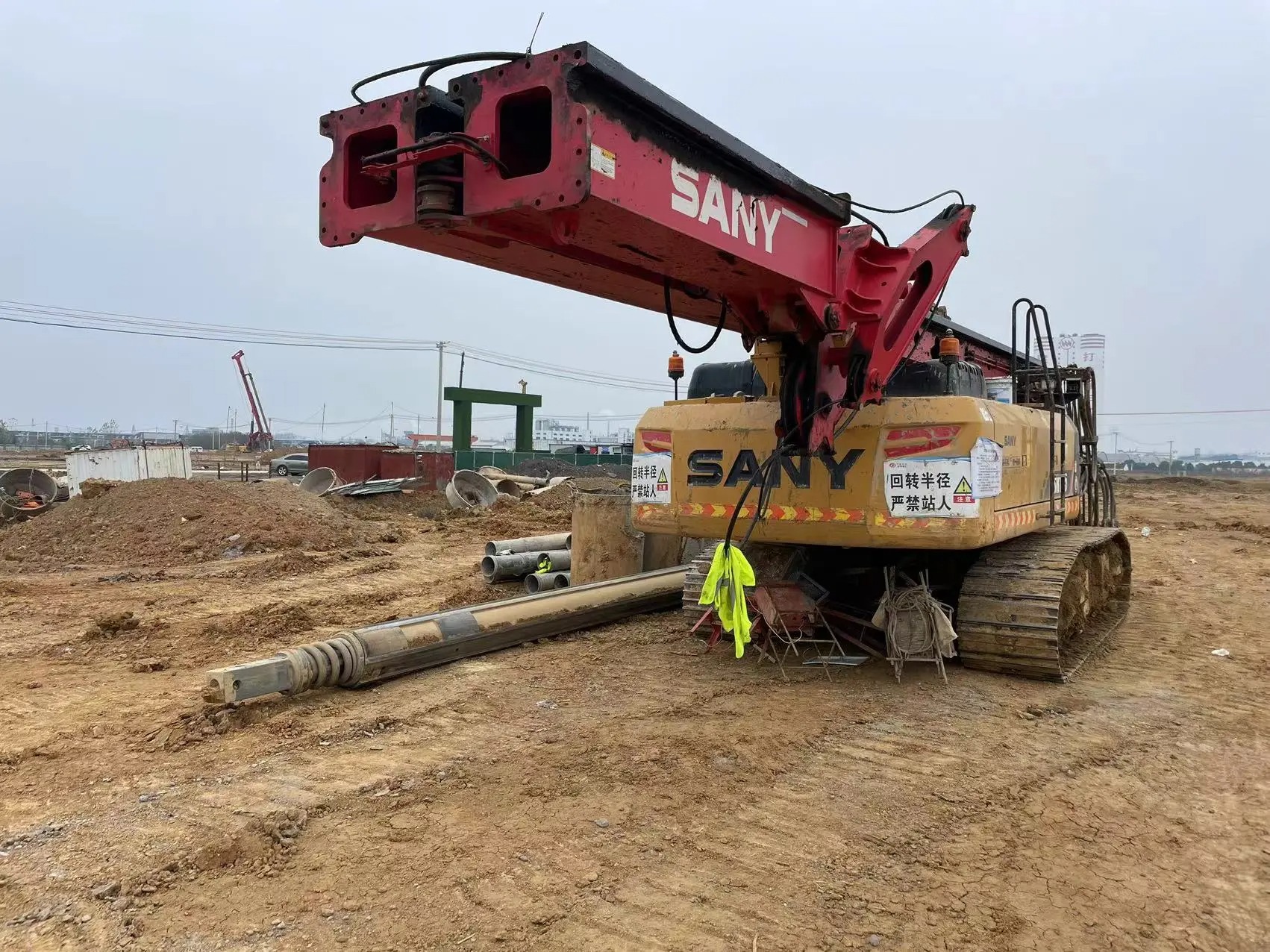 ogibzoaxd5keac3zhjnavraaibdz3rae1gviej_tplv-dy-aweme-images_q75-1