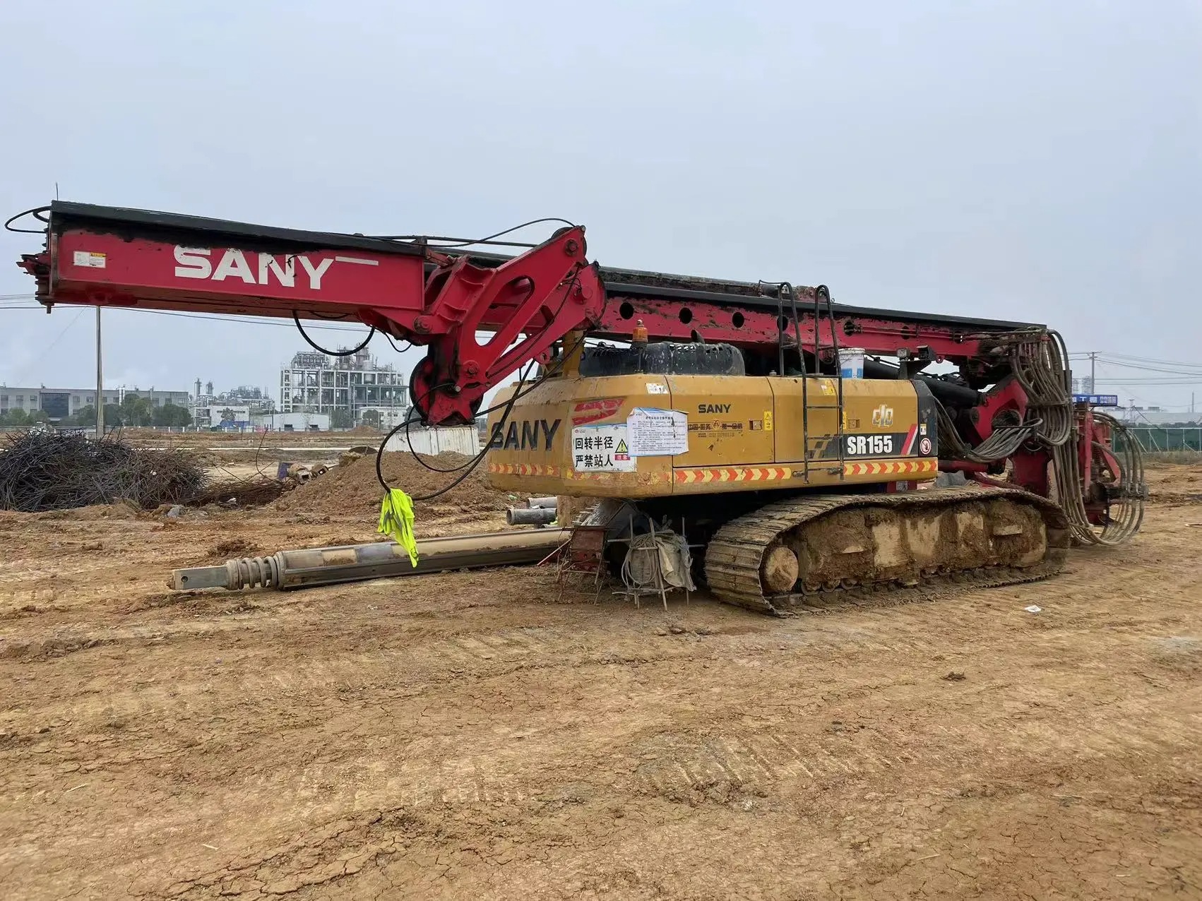 ogibzoaxd5keac3zhjnavraaibdz3rae1gviej_tplv-dy-aweme-images_q75