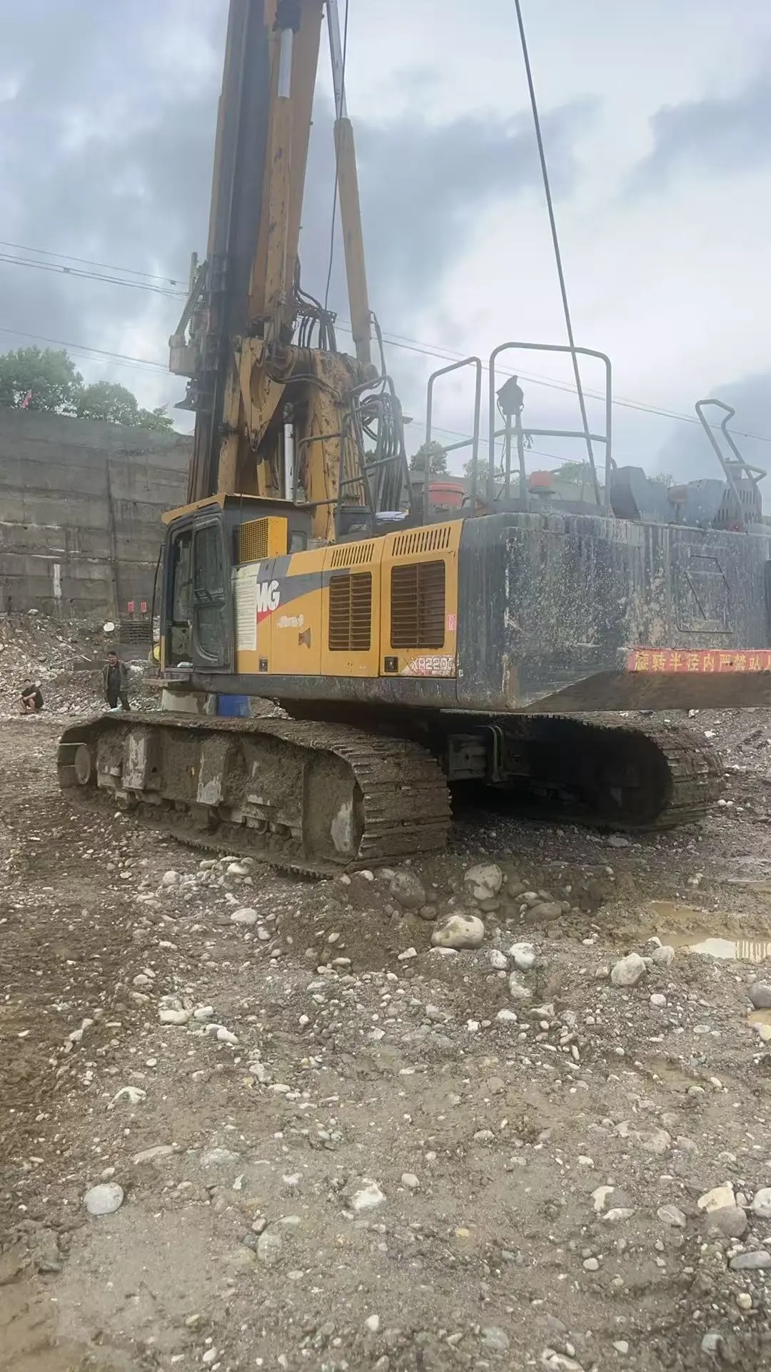 omopbrluqalaee9aigaeiea4a9fubefgywkdfe_tplv-dy-aweme-images_q75