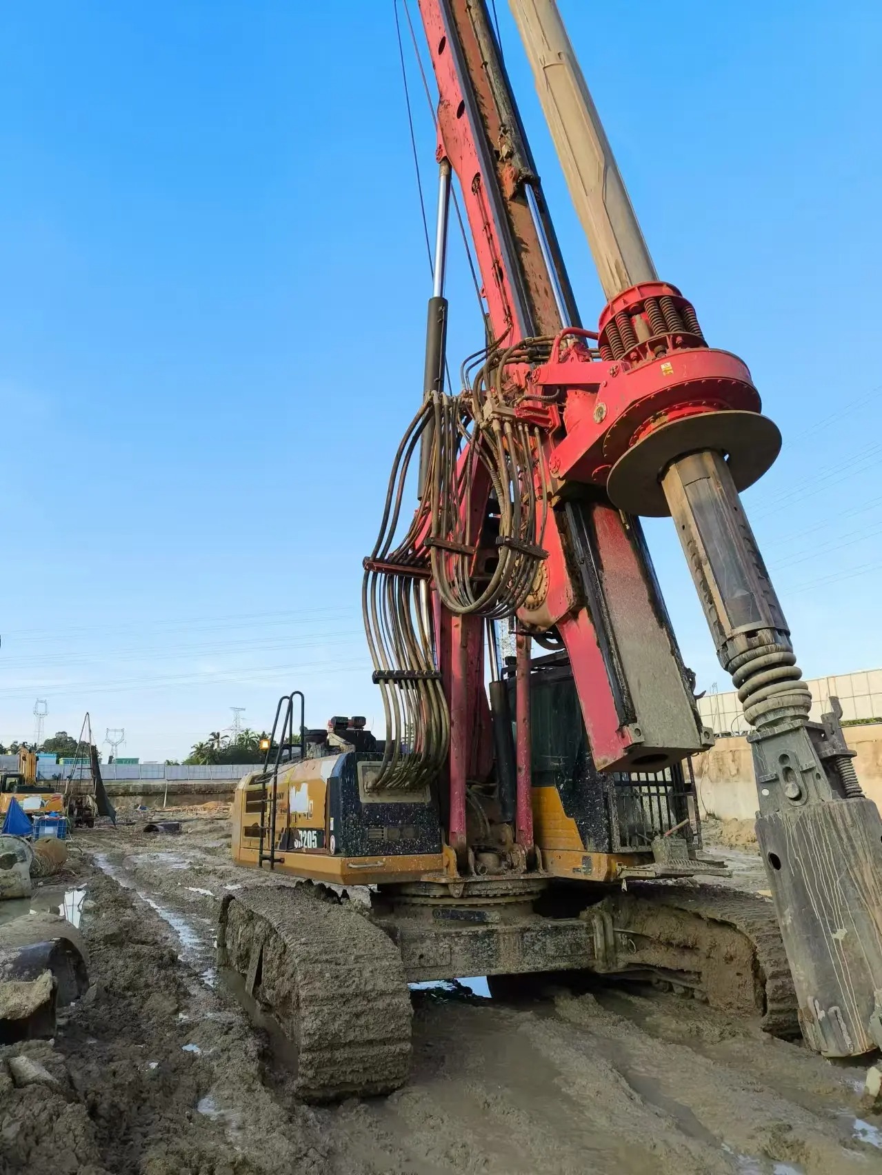 ouuamhptia3gh1sv5diia3eakpmjiaagi1wab_tplv-dy-aweme-images_q75