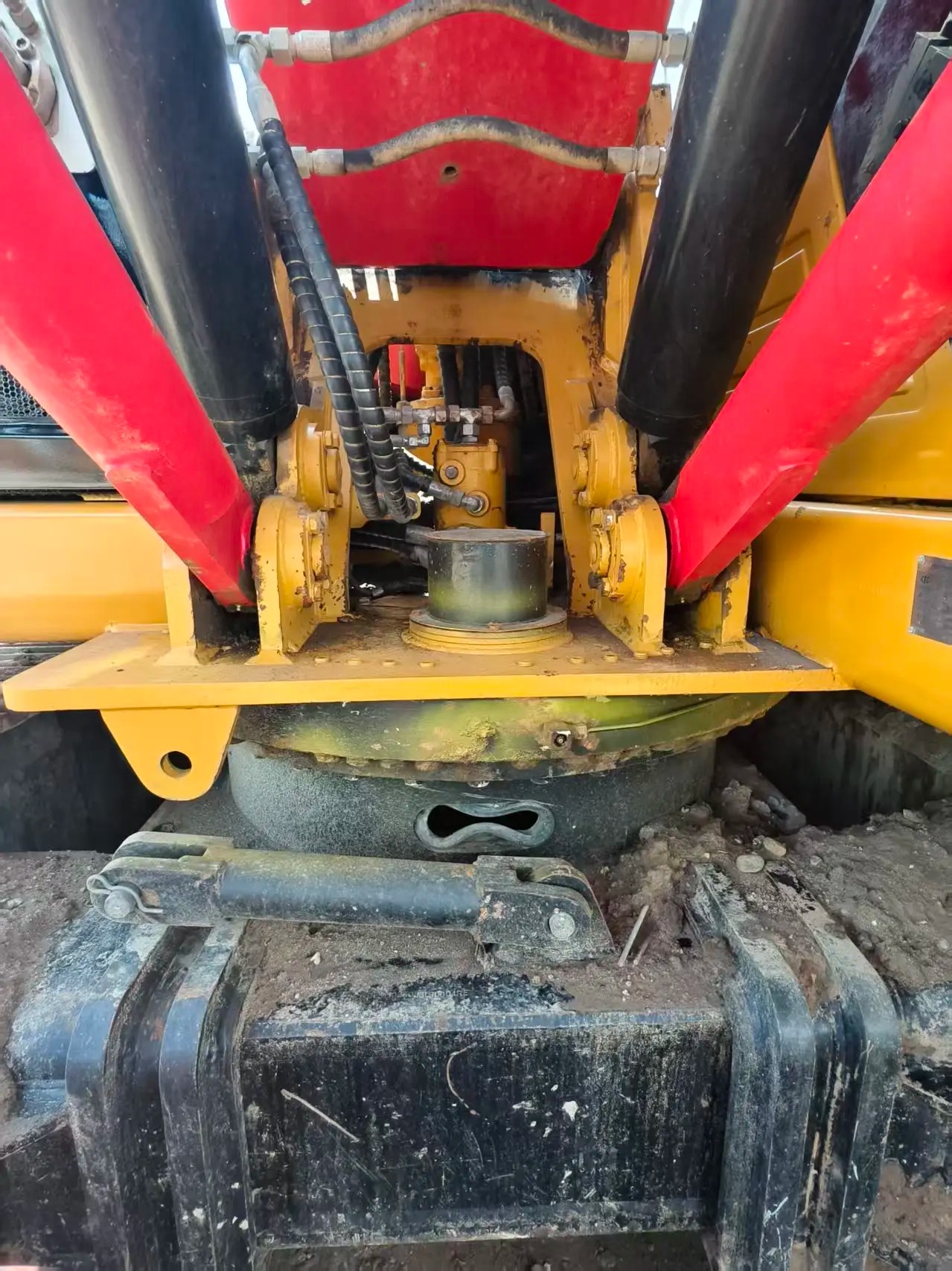 oganl9b72aevui9aiq3yamaitpjvthacaiava_tplv-dy-aweme-images_q75-4